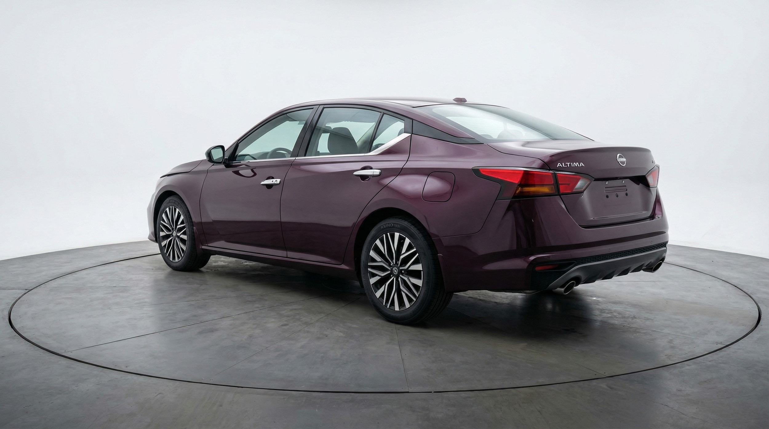 Thumbnail: 2025 Nissan Altima - 5