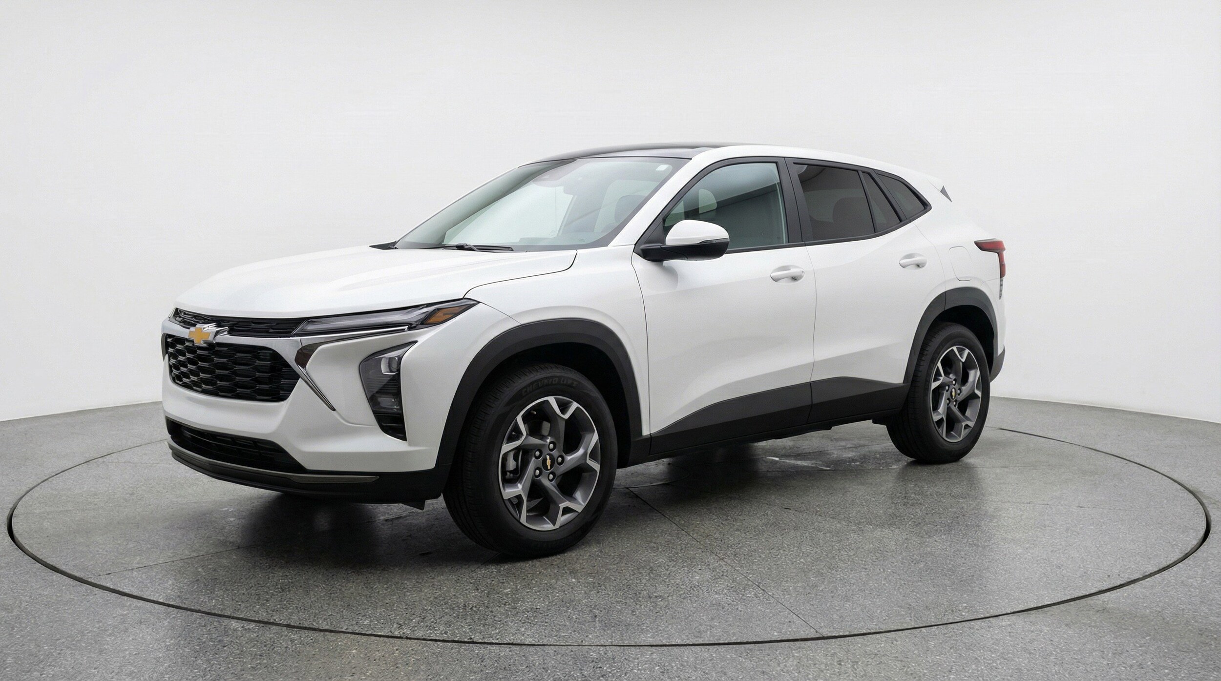 Thumbnail: 2025 Chevrolet Trax - 3