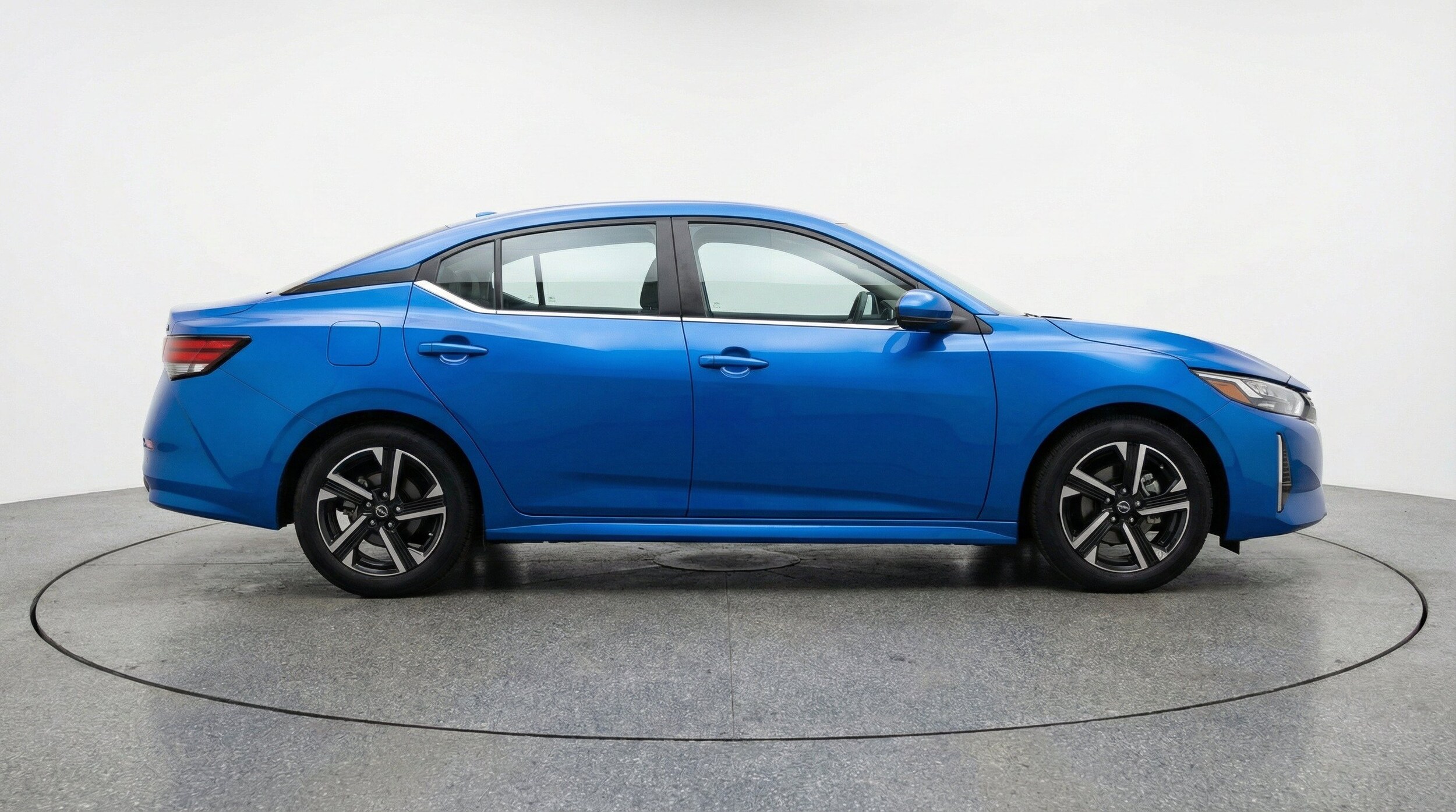 Thumbnail: 2025 Nissan Sentra - 11