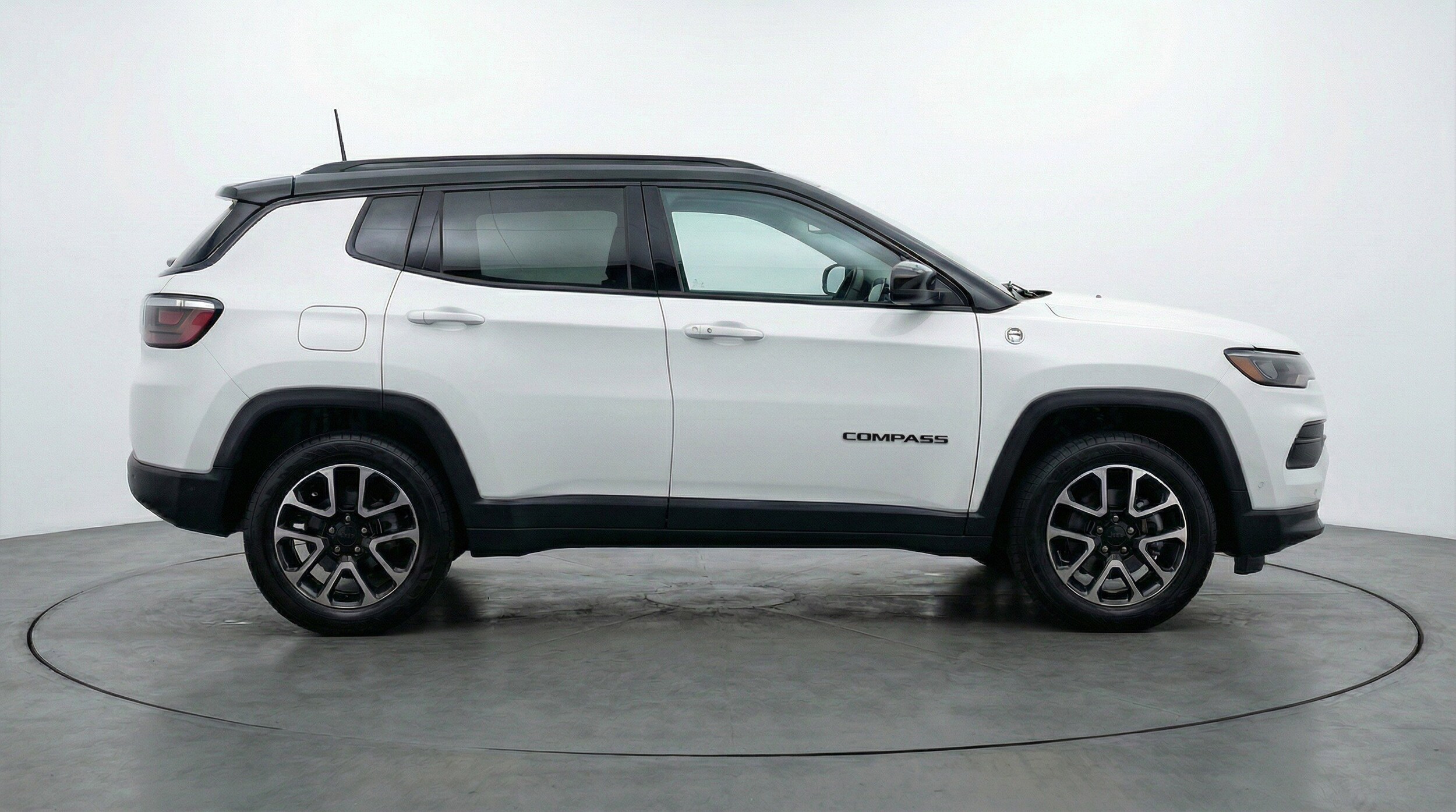 Thumbnail: 2025 Jeep Compass - 11
