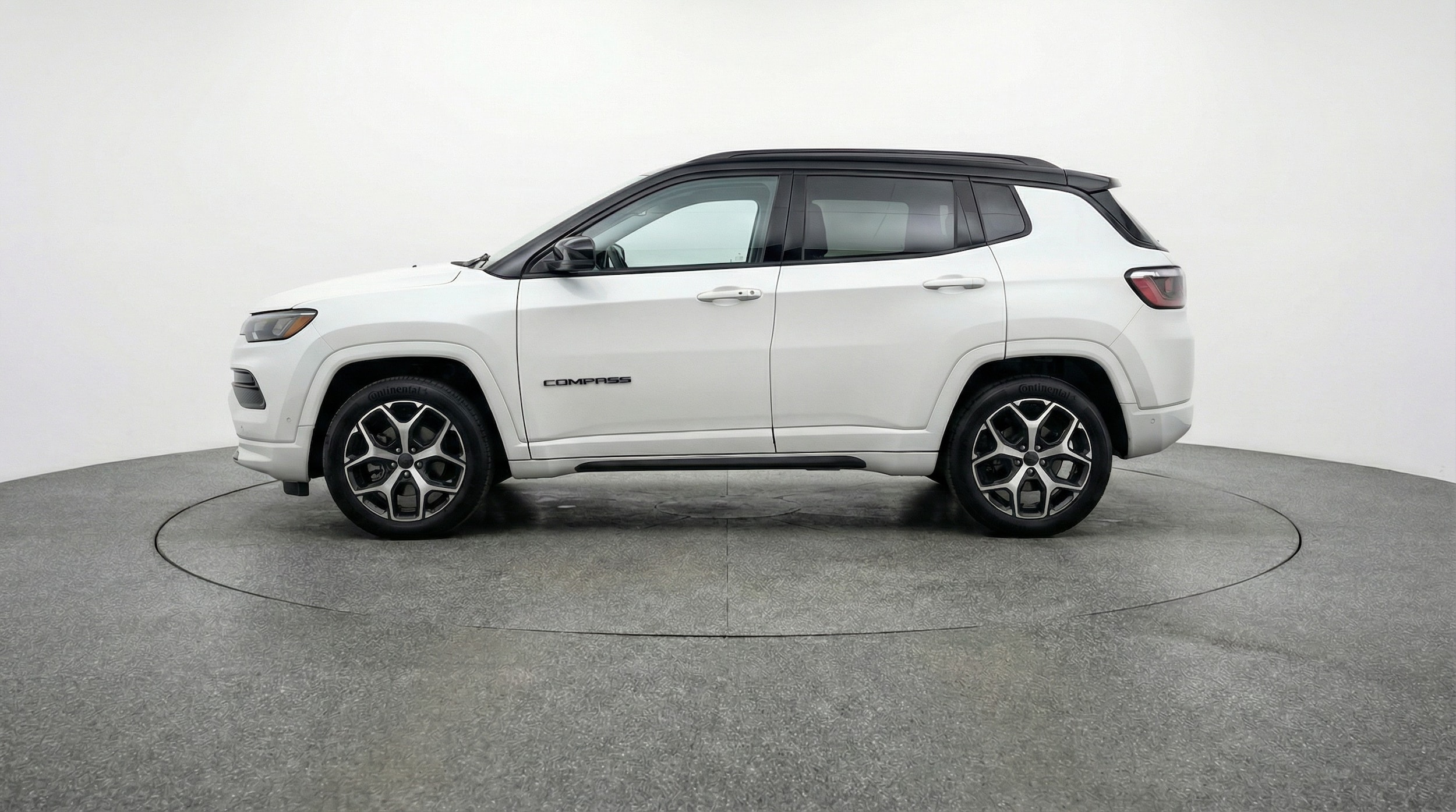 Thumbnail: 2025 Jeep Compass - 4