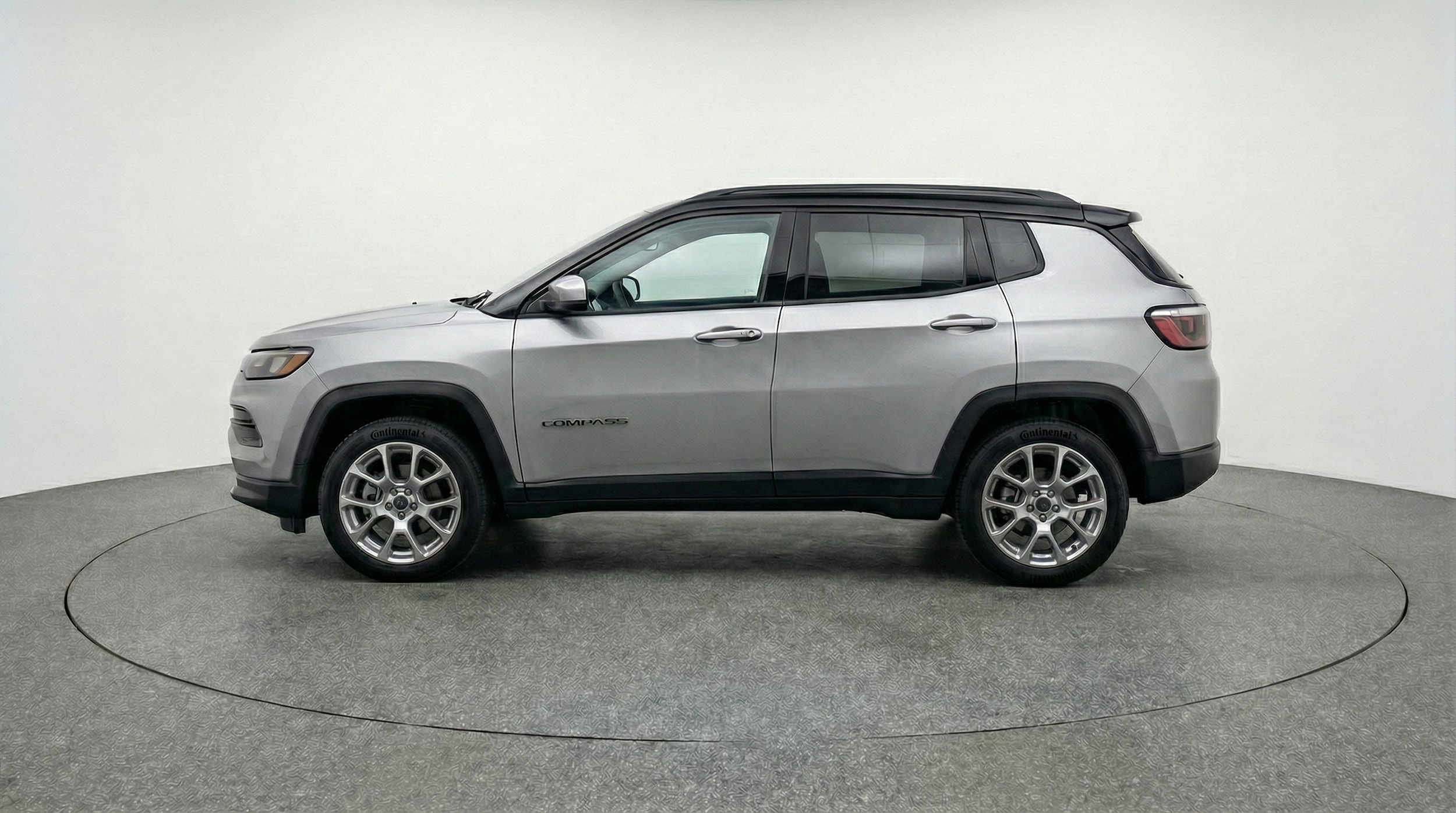 Thumbnail: 2025 Jeep Compass - 4
