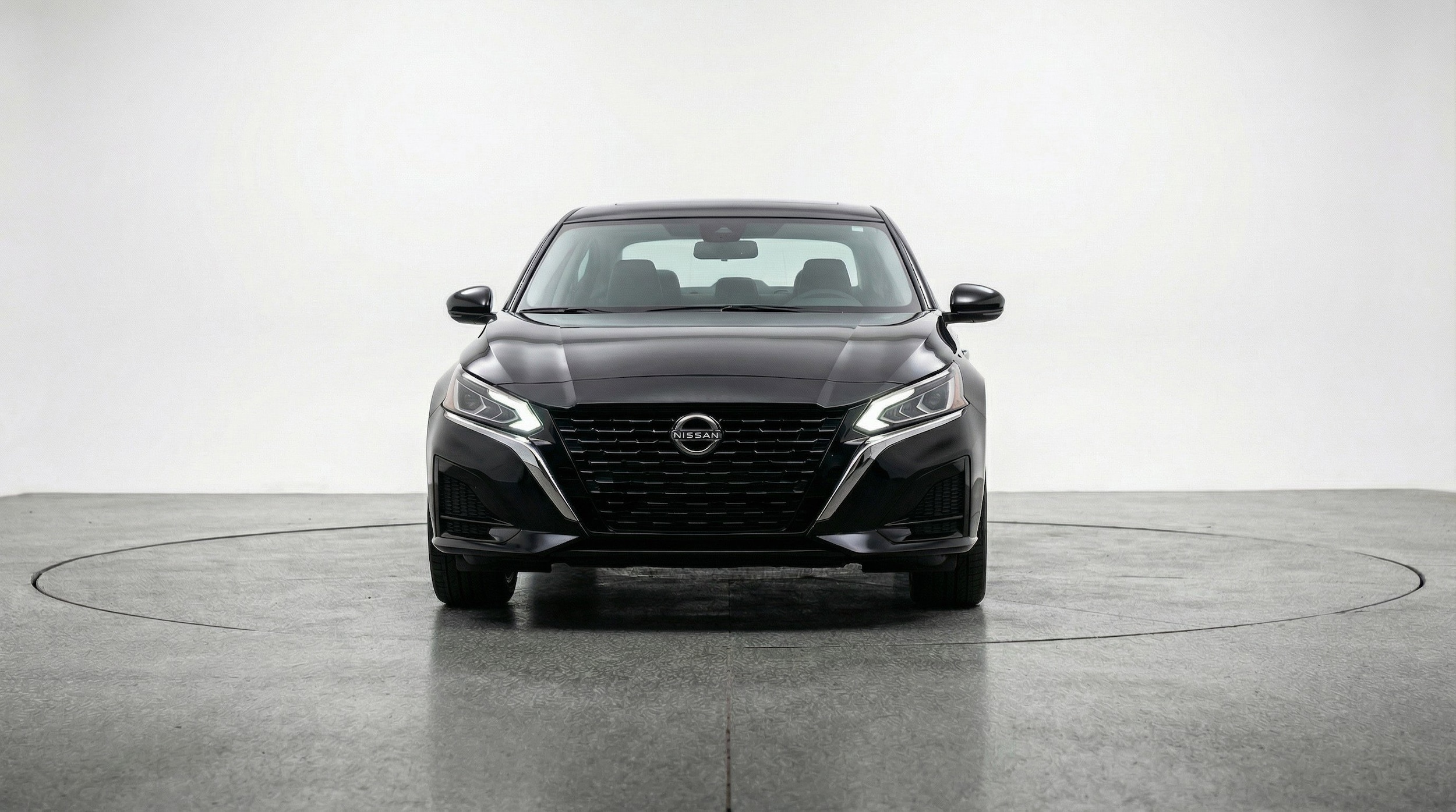 Thumbnail: 2025 Nissan Altima - 2