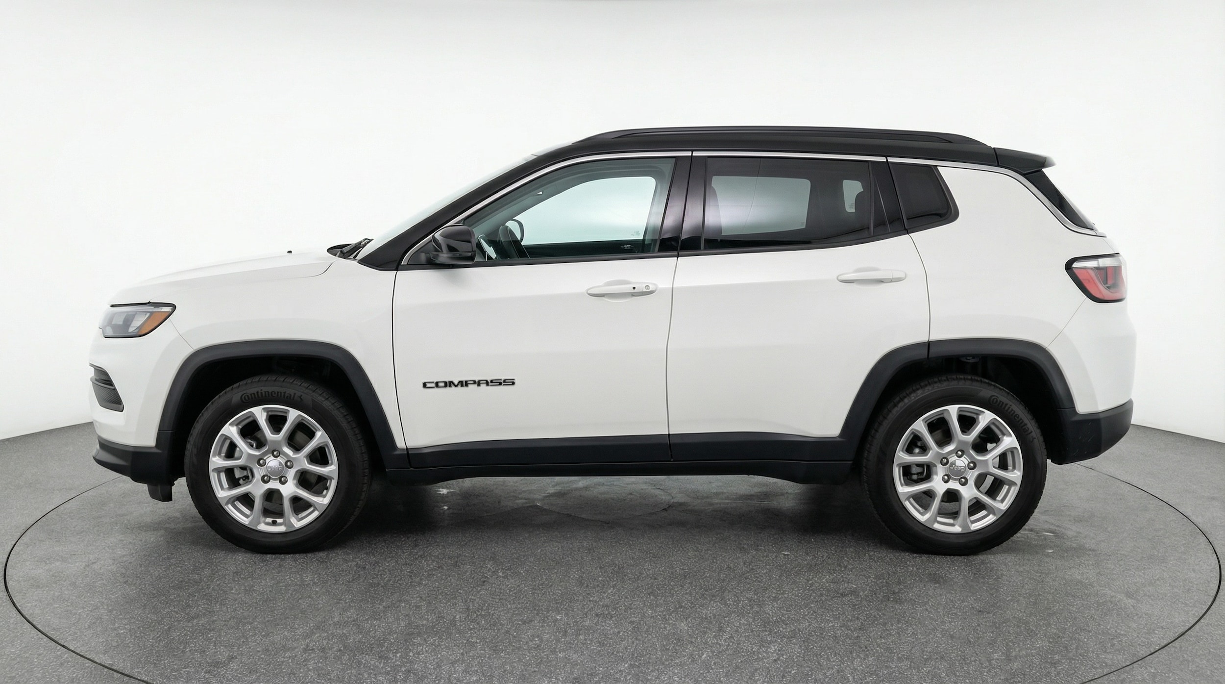 Thumbnail: 2025 Jeep Compass - 4