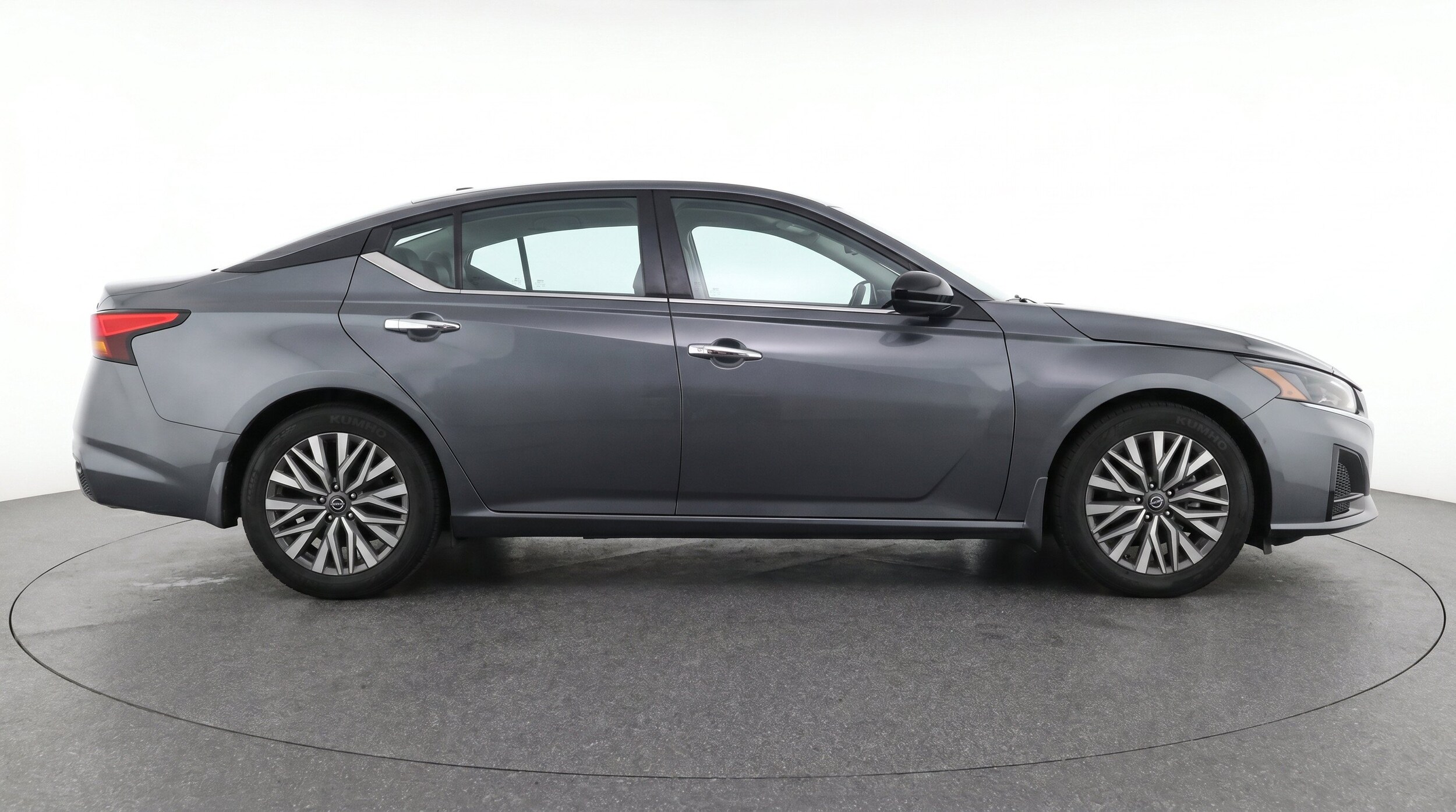 Thumbnail: 2025 Nissan Altima - 11