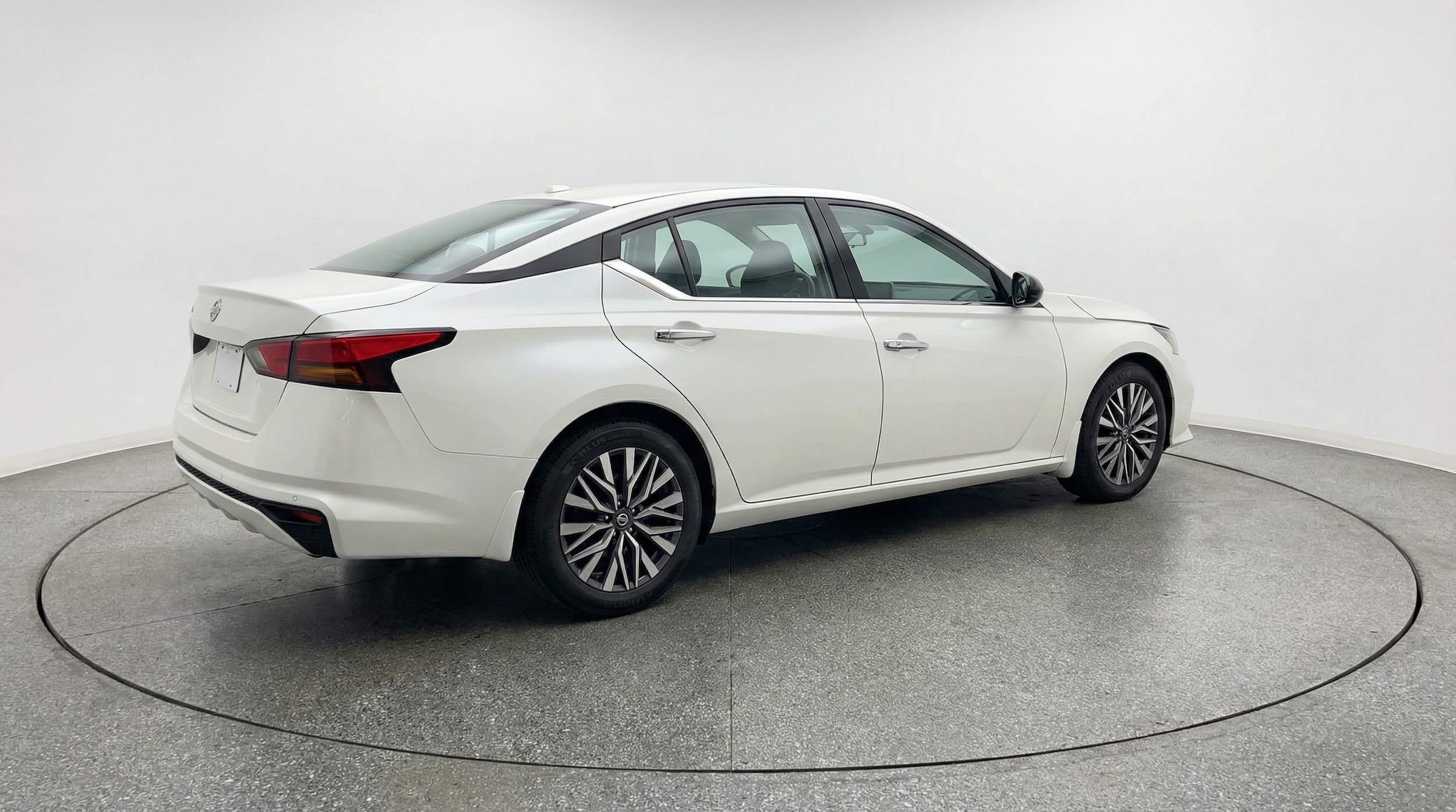 Thumbnail: 2025 Nissan Altima - 7