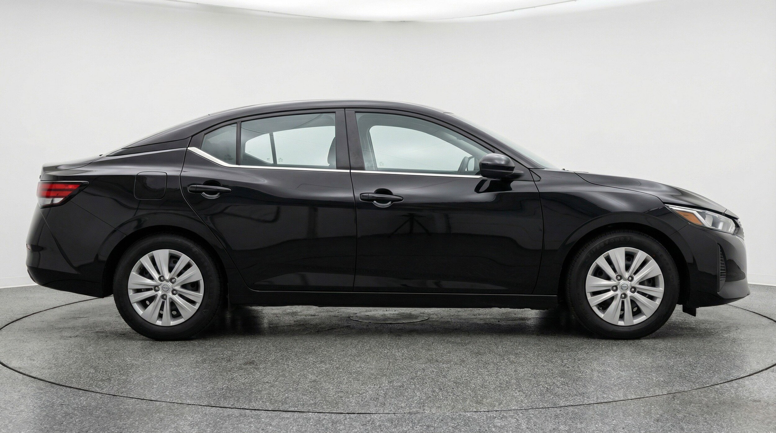 Thumbnail: 2025 Nissan Sentra - 11