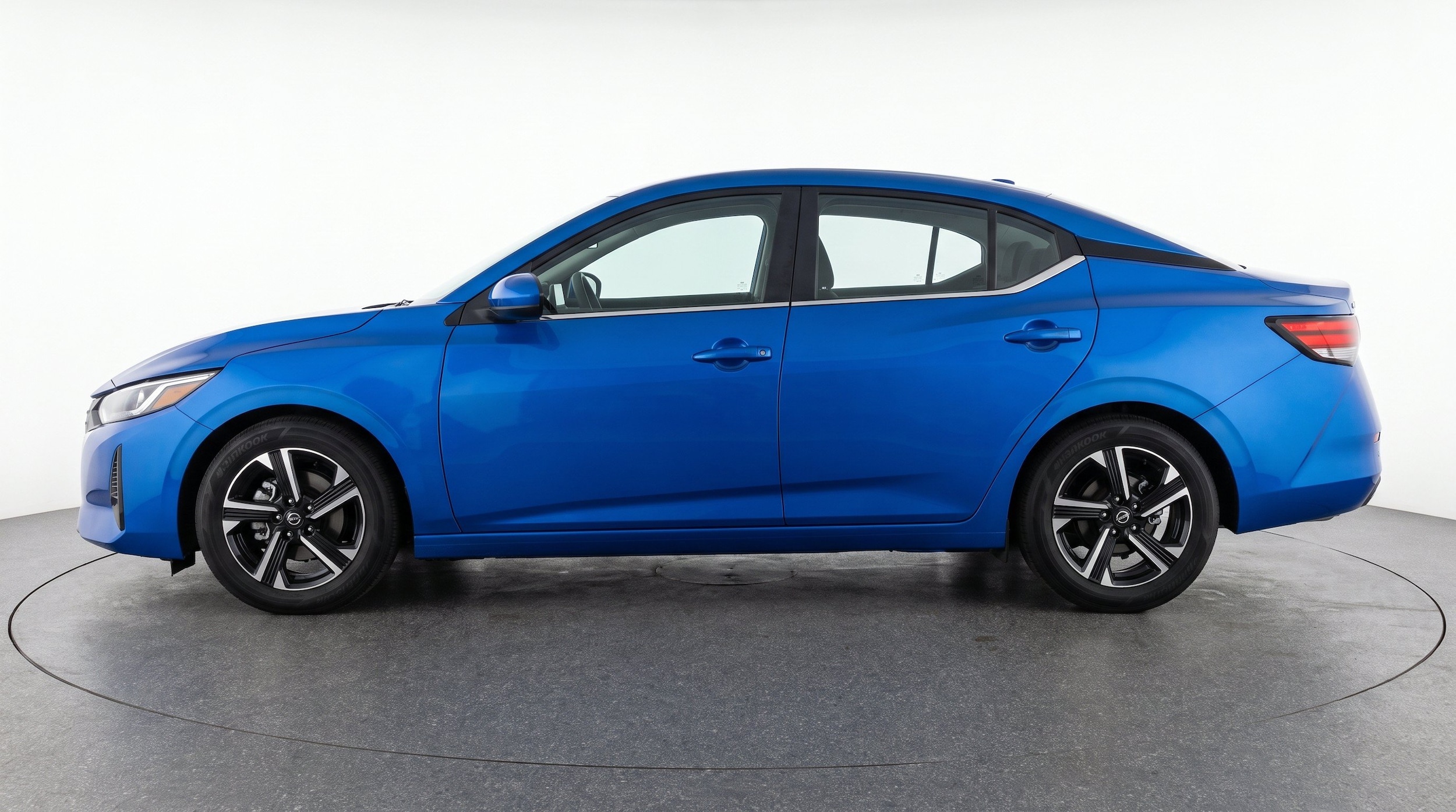 Thumbnail: 2025 Nissan Sentra - 5