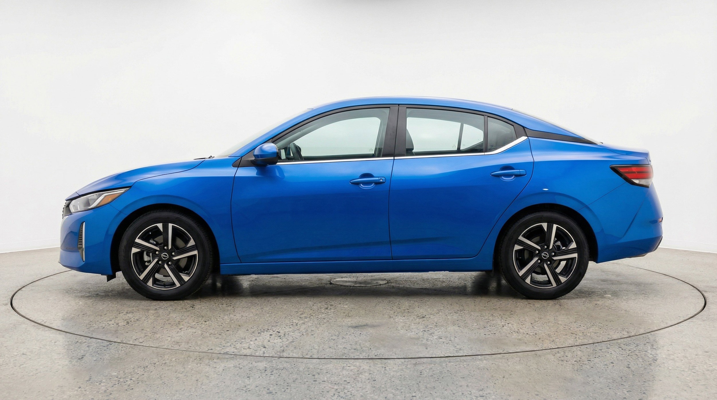 Thumbnail: 2025 Nissan Sentra - 5
