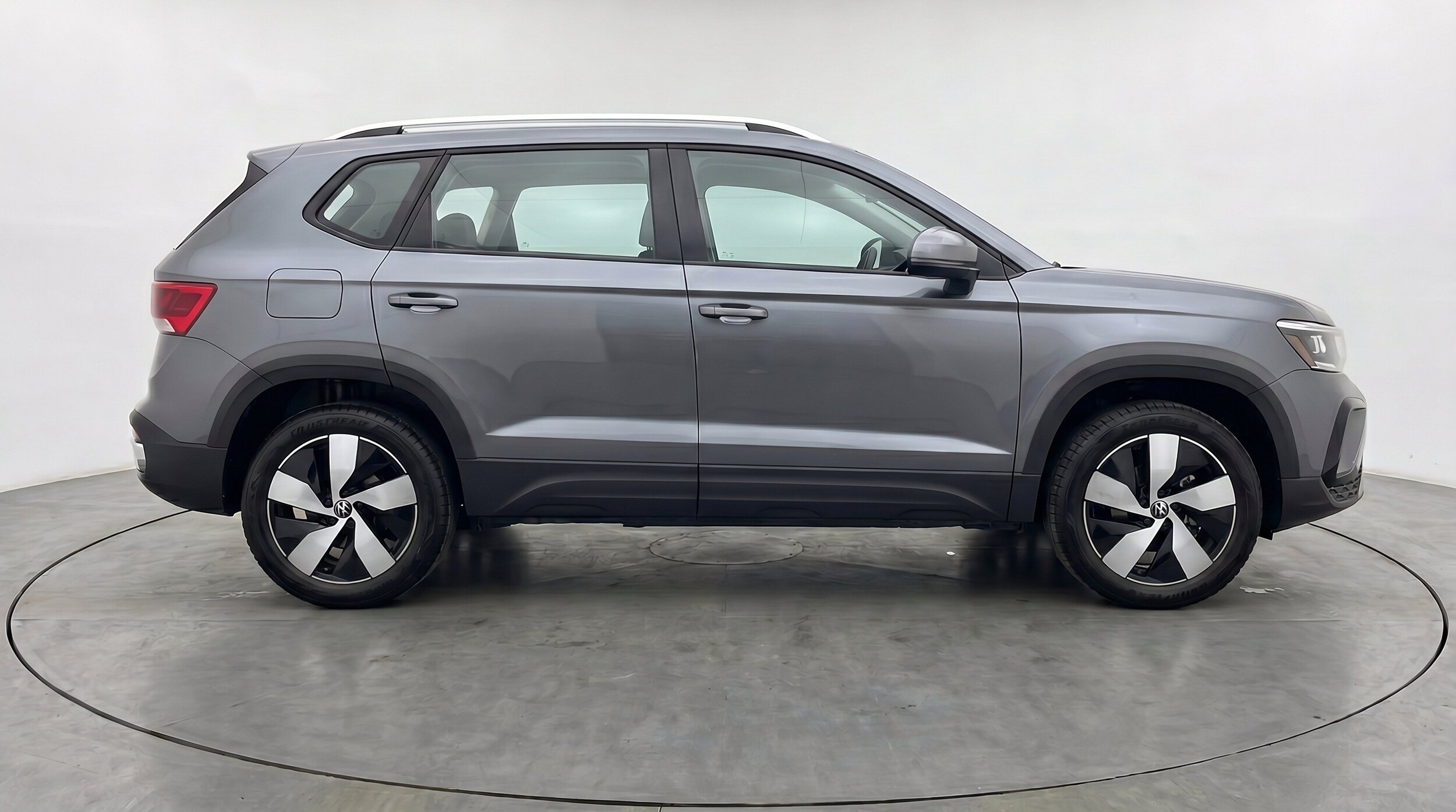 Thumbnail: 2025 Volkswagen Taos - 11