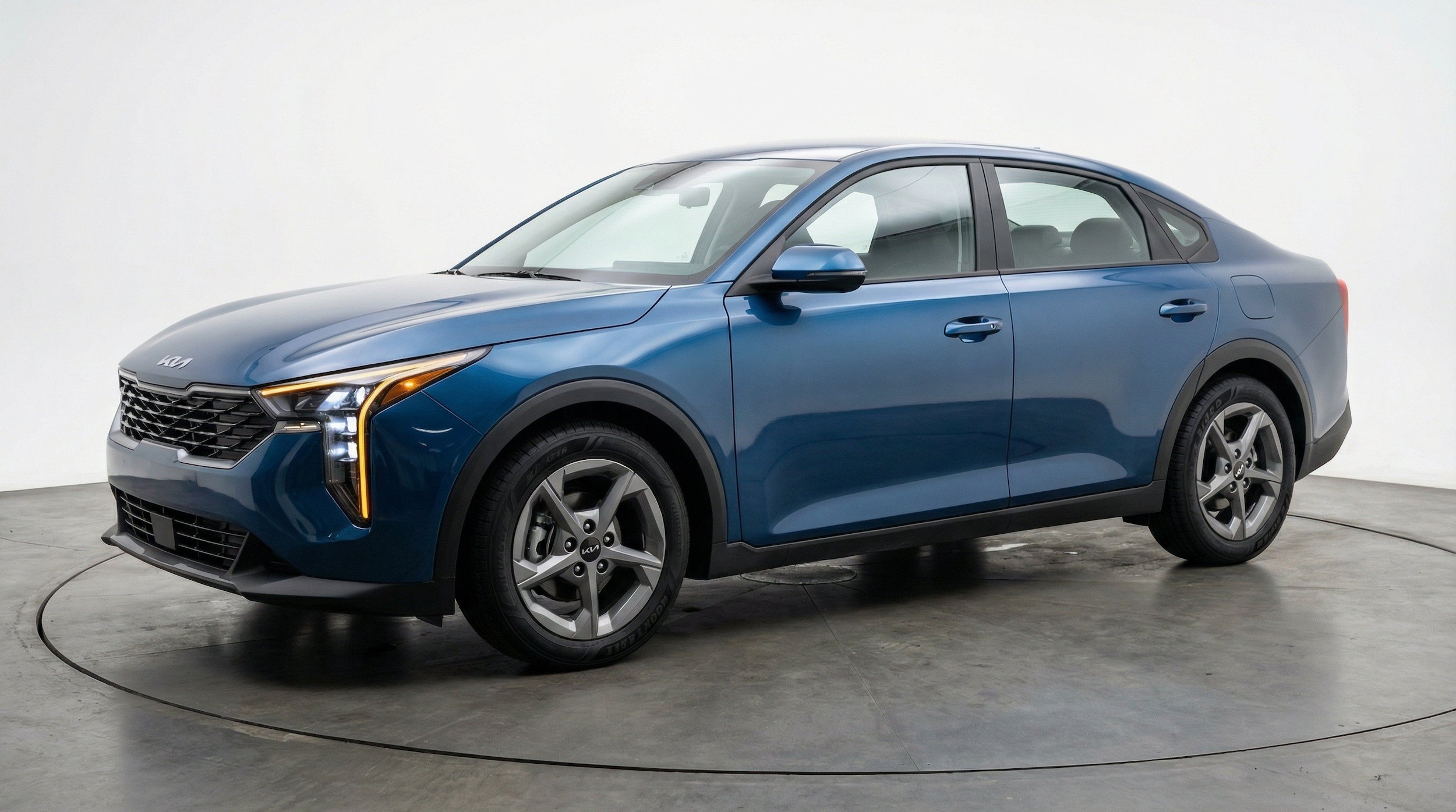 Thumbnail: 2025 Kia K4 - 3