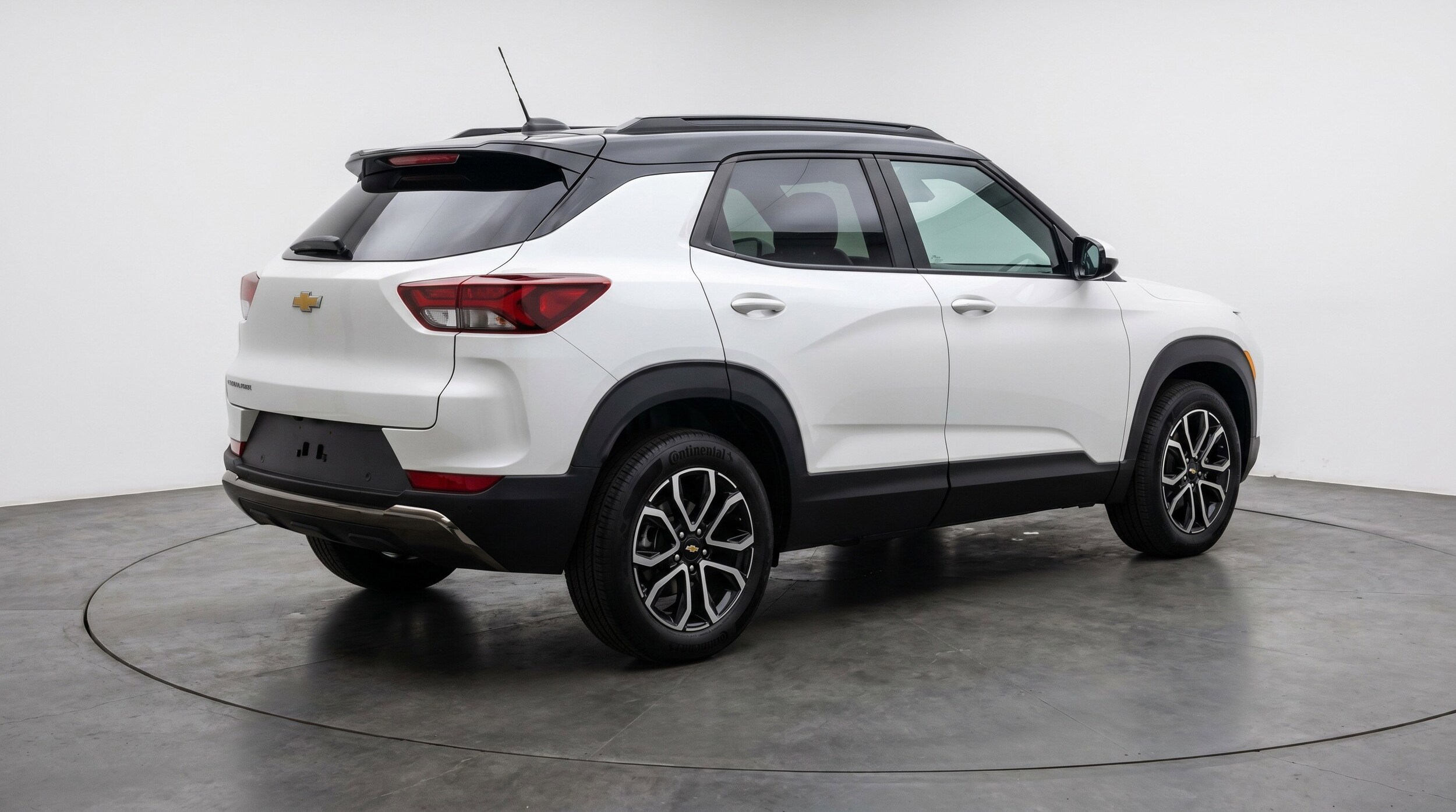 Thumbnail: 2025 Chevrolet TrailBlazer - 9