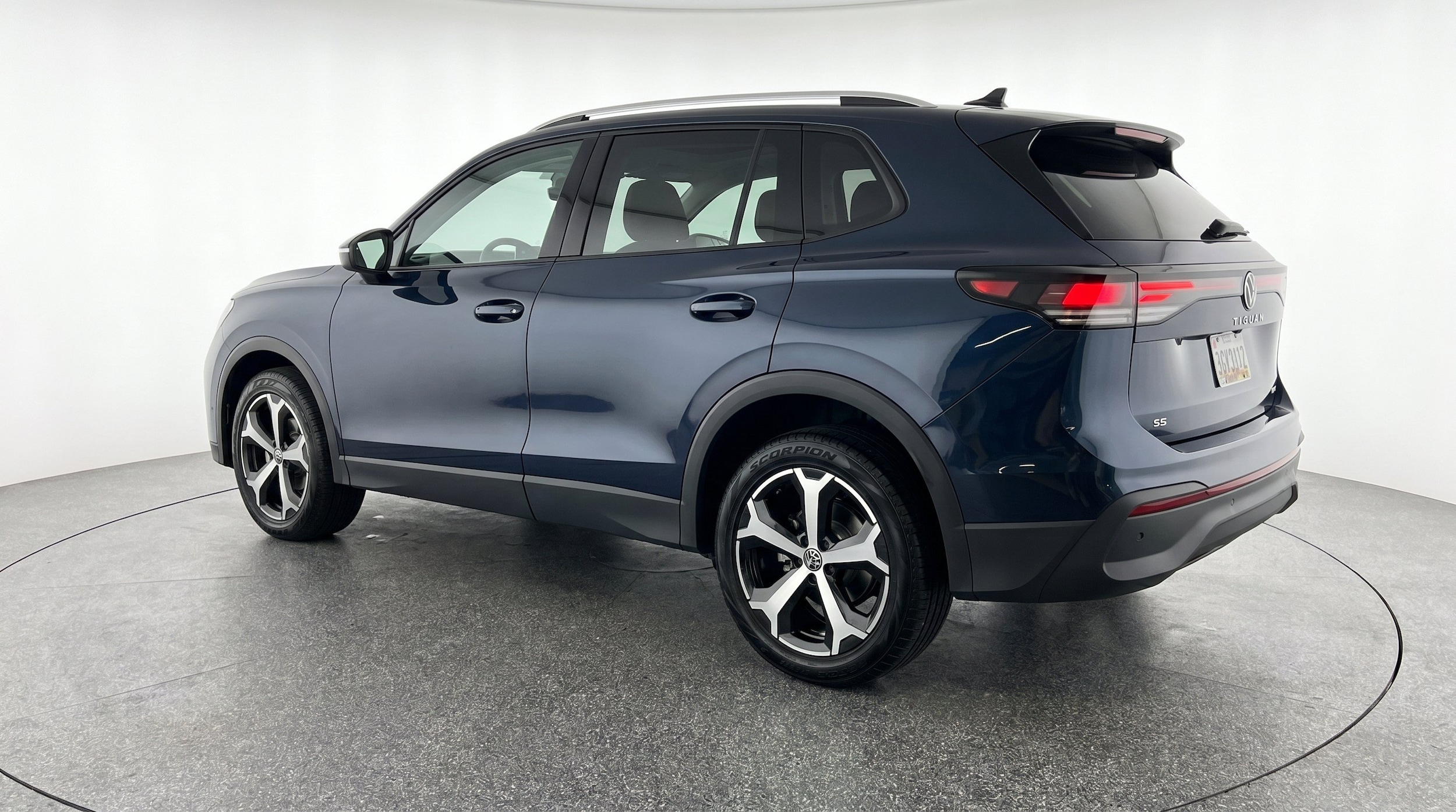 Thumbnail: 2026 Volkswagen Tiguan - 6