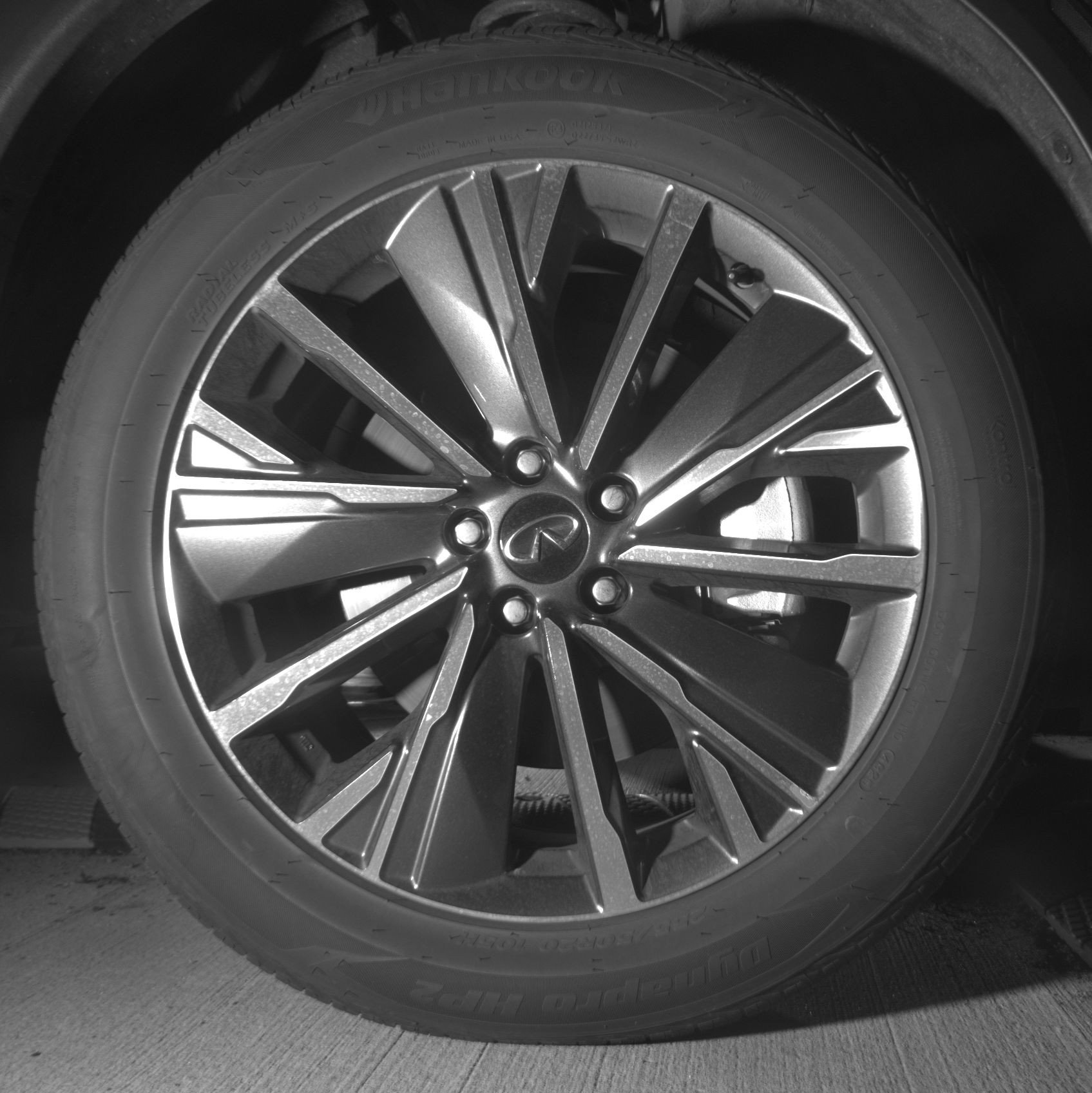 Thumbnail: 2026 INFINITI QX60 - 13