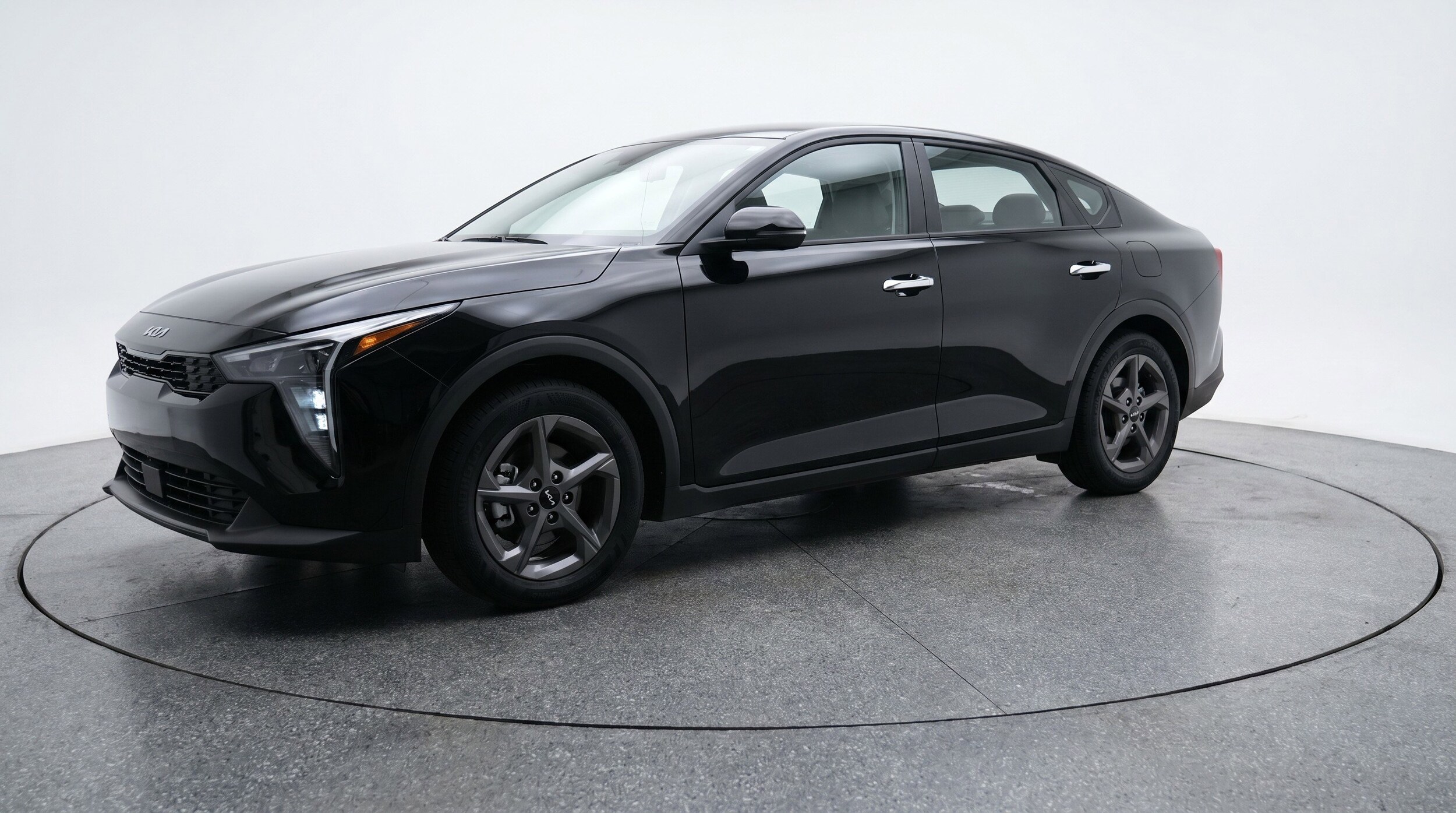 Thumbnail: 2025 Kia K4 - 3