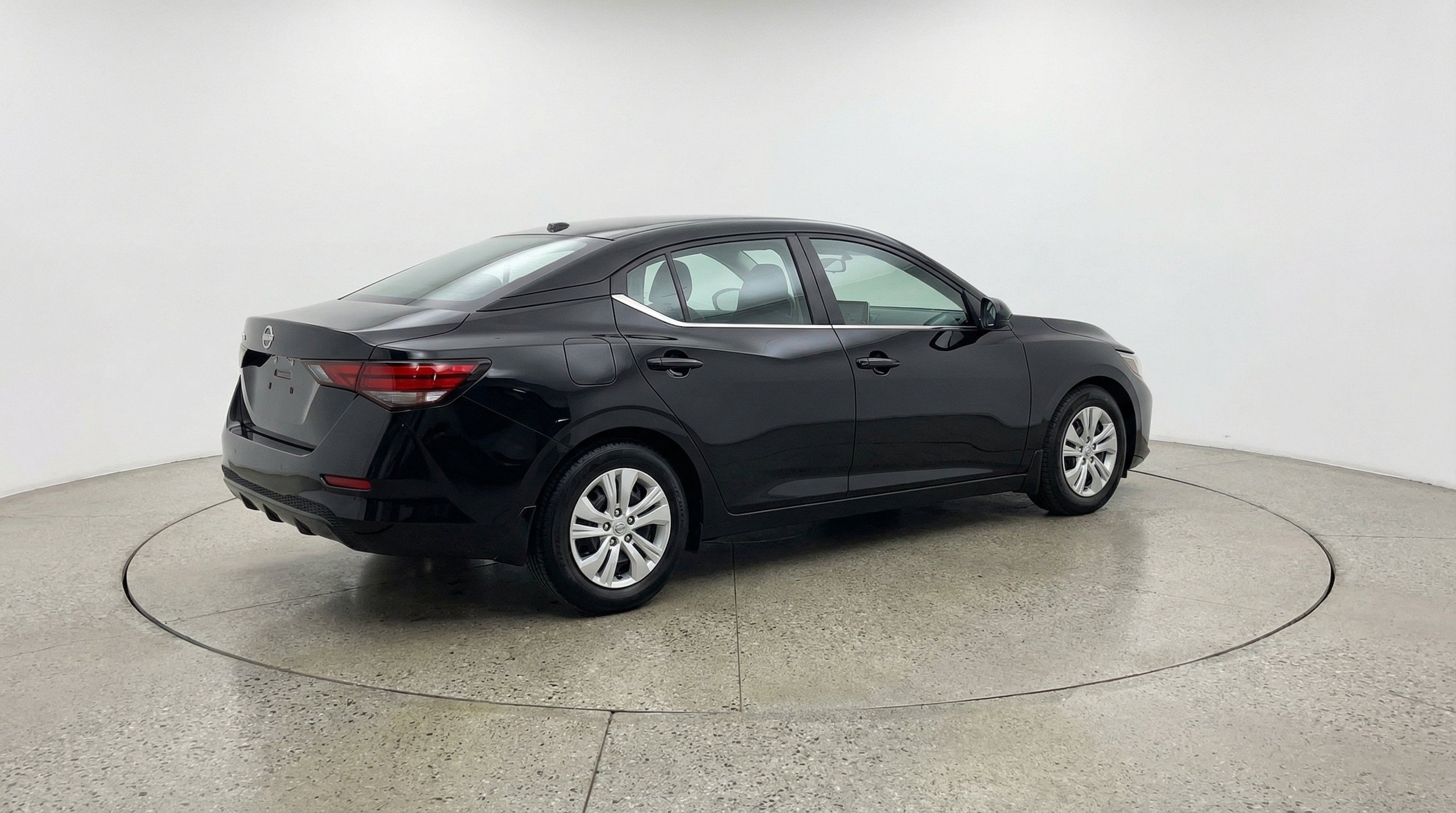 Thumbnail: 2025 Nissan Sentra - 9