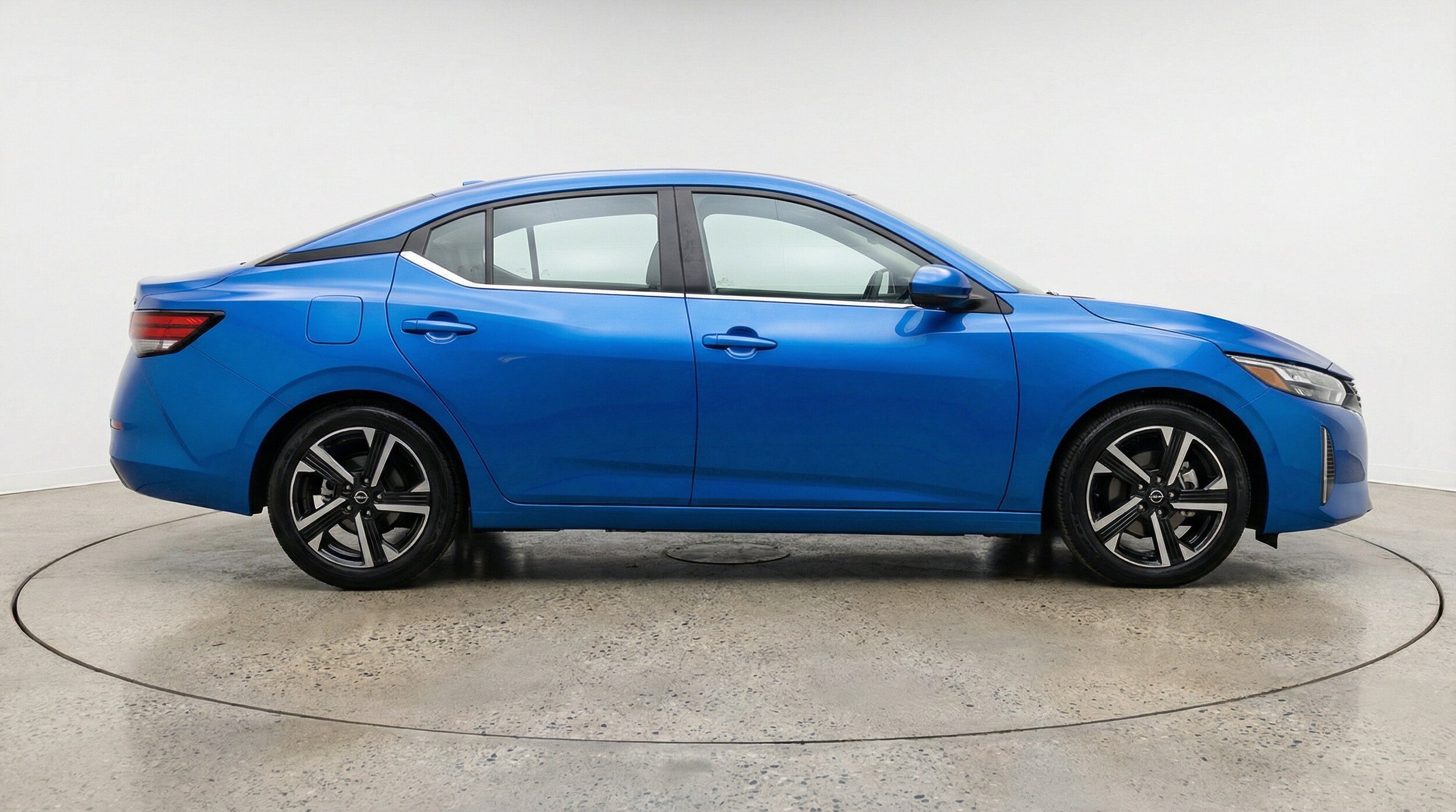 Thumbnail: 2025 Nissan Sentra - 11