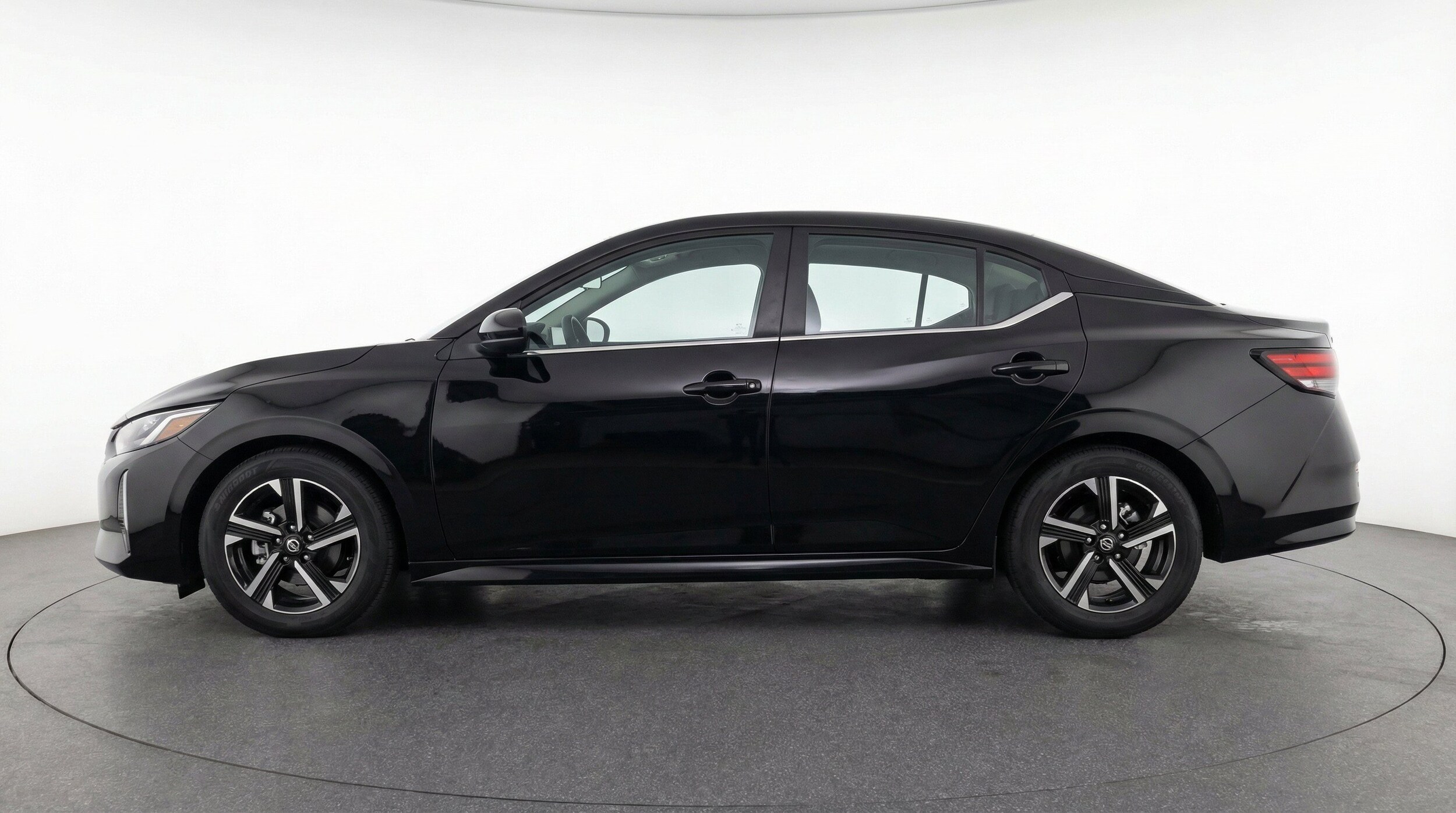 Thumbnail: 2025 Nissan Sentra - 5