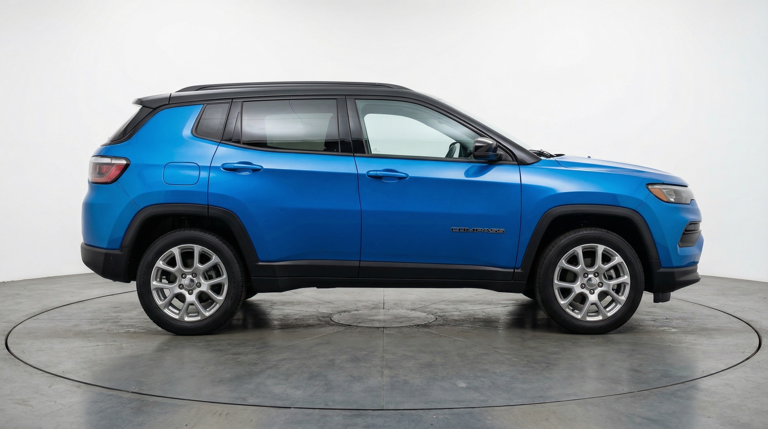 Thumbnail: 2025 Jeep Compass - 8