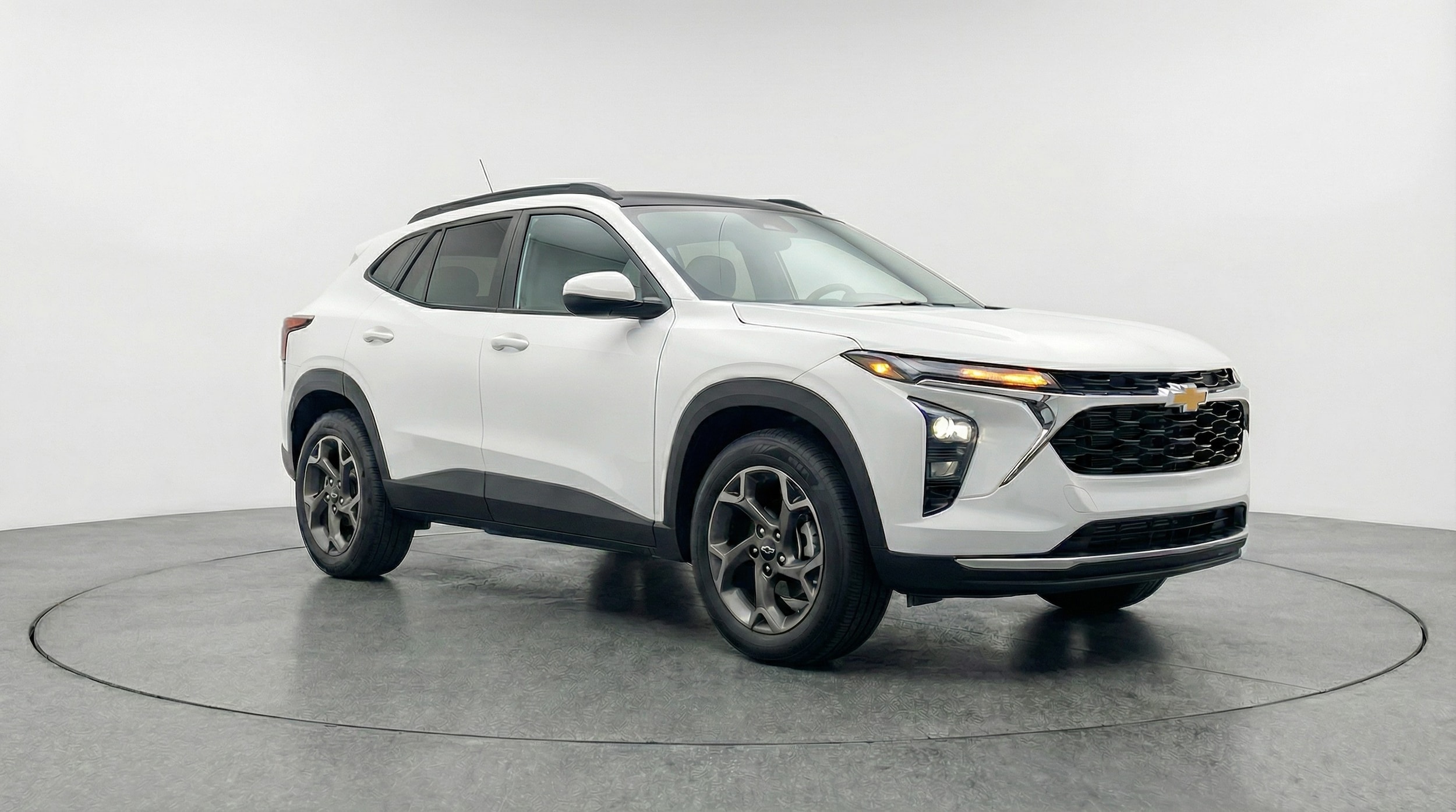 Thumbnail: 2025 Chevrolet Trax - 1