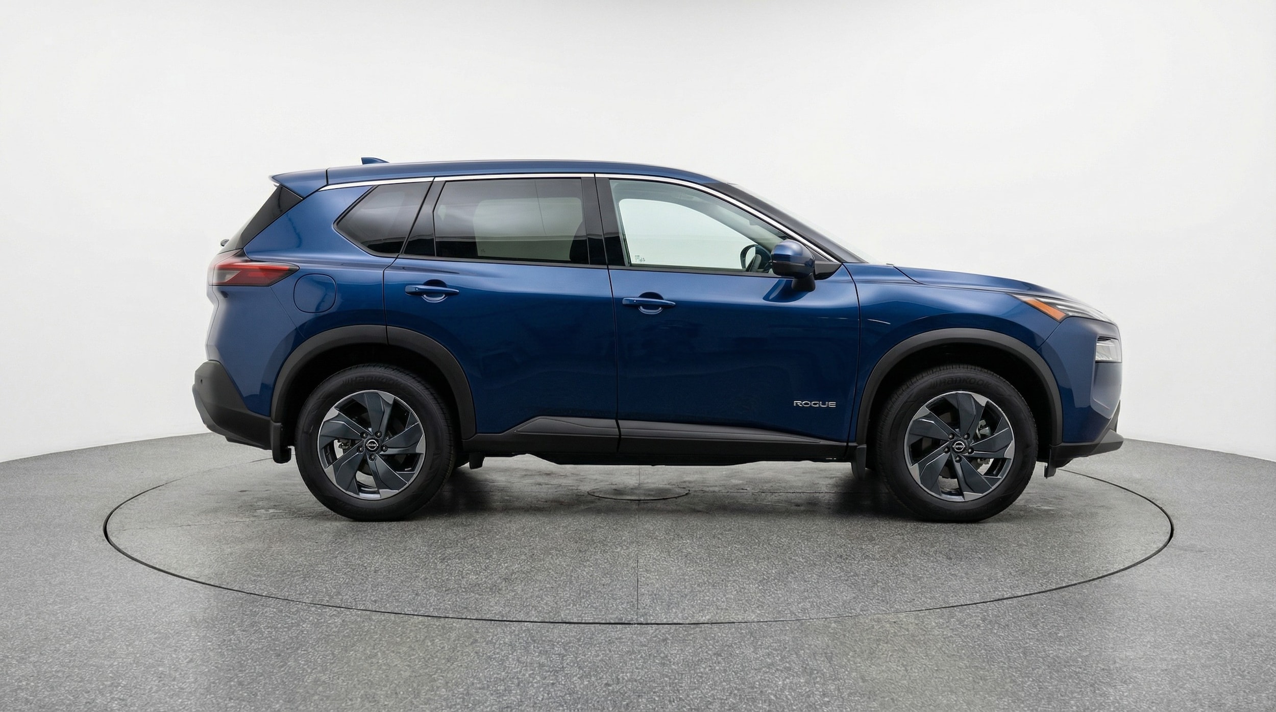 Thumbnail: 2025 Nissan Rogue - 8