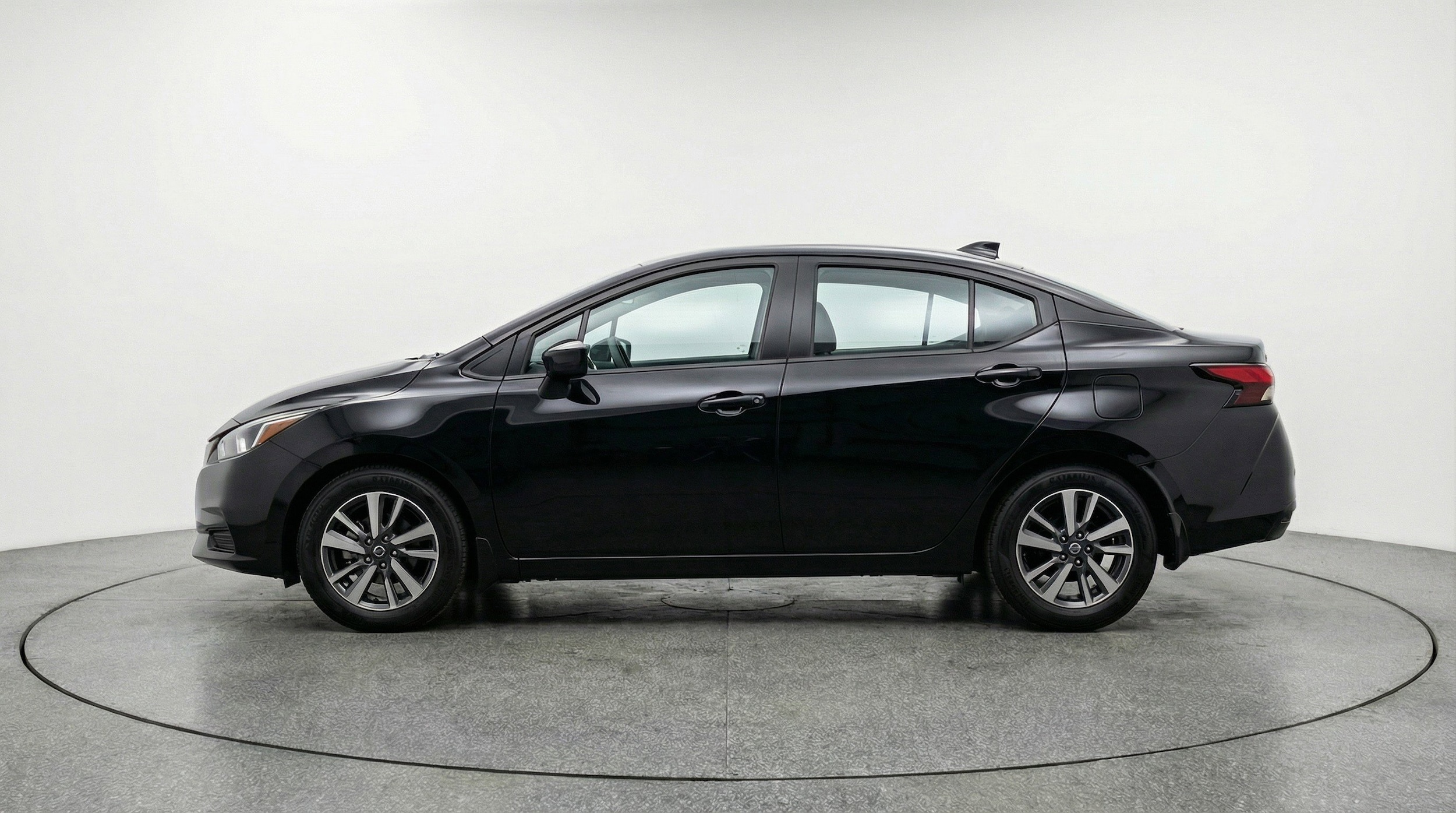 Thumbnail: 2025 Nissan Versa - 5
