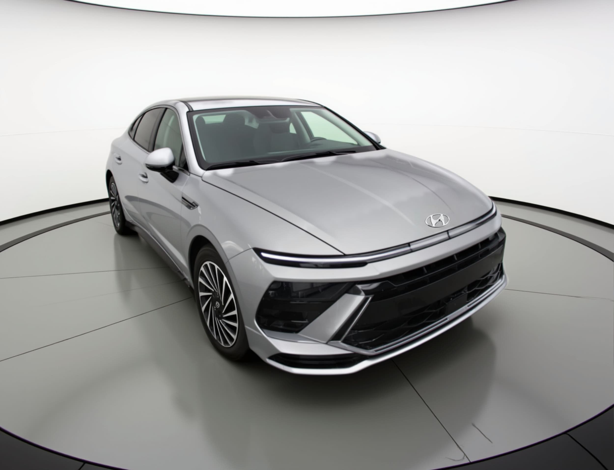 2025 Hyundai Sonata Hybrid