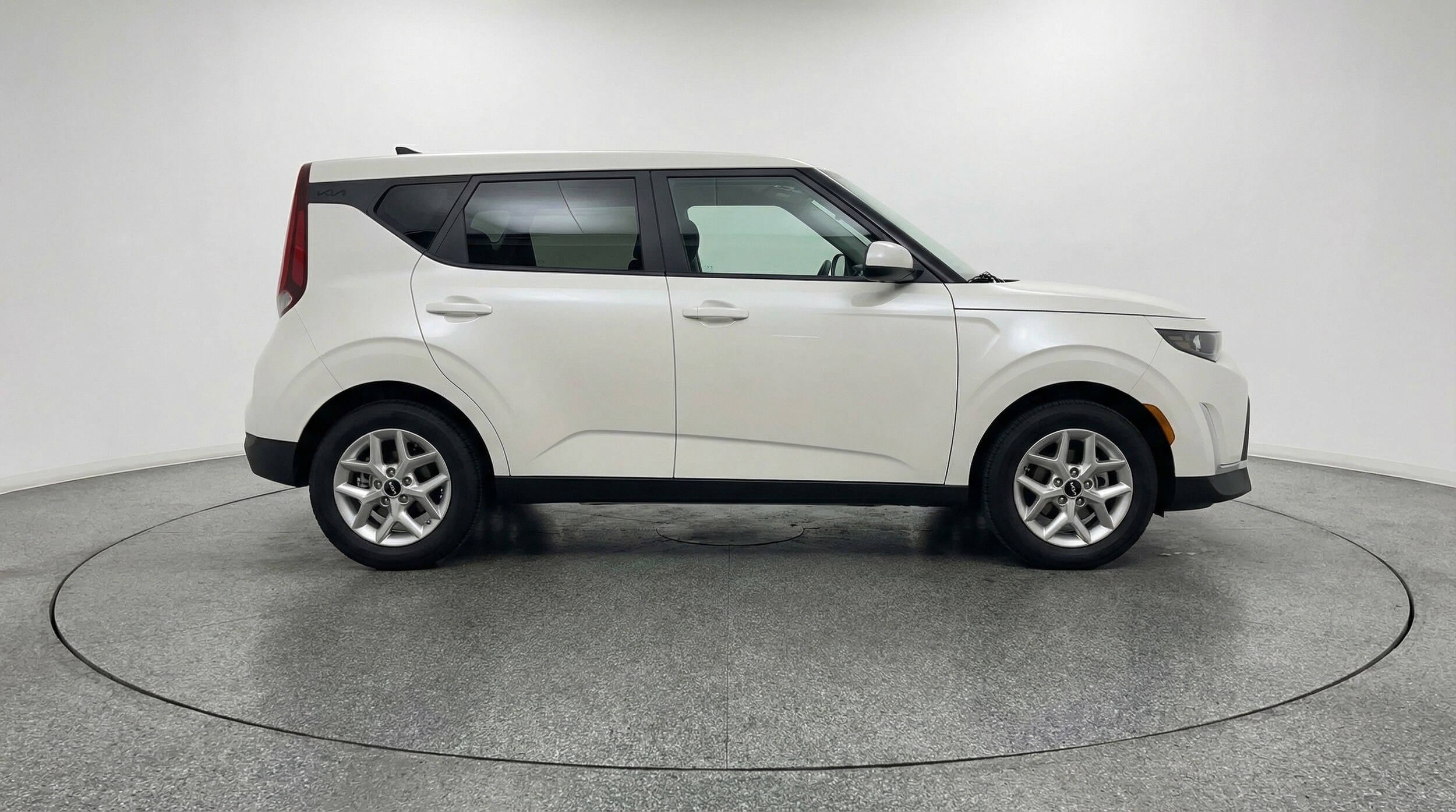 Thumbnail: 2025 Kia Soul - 11