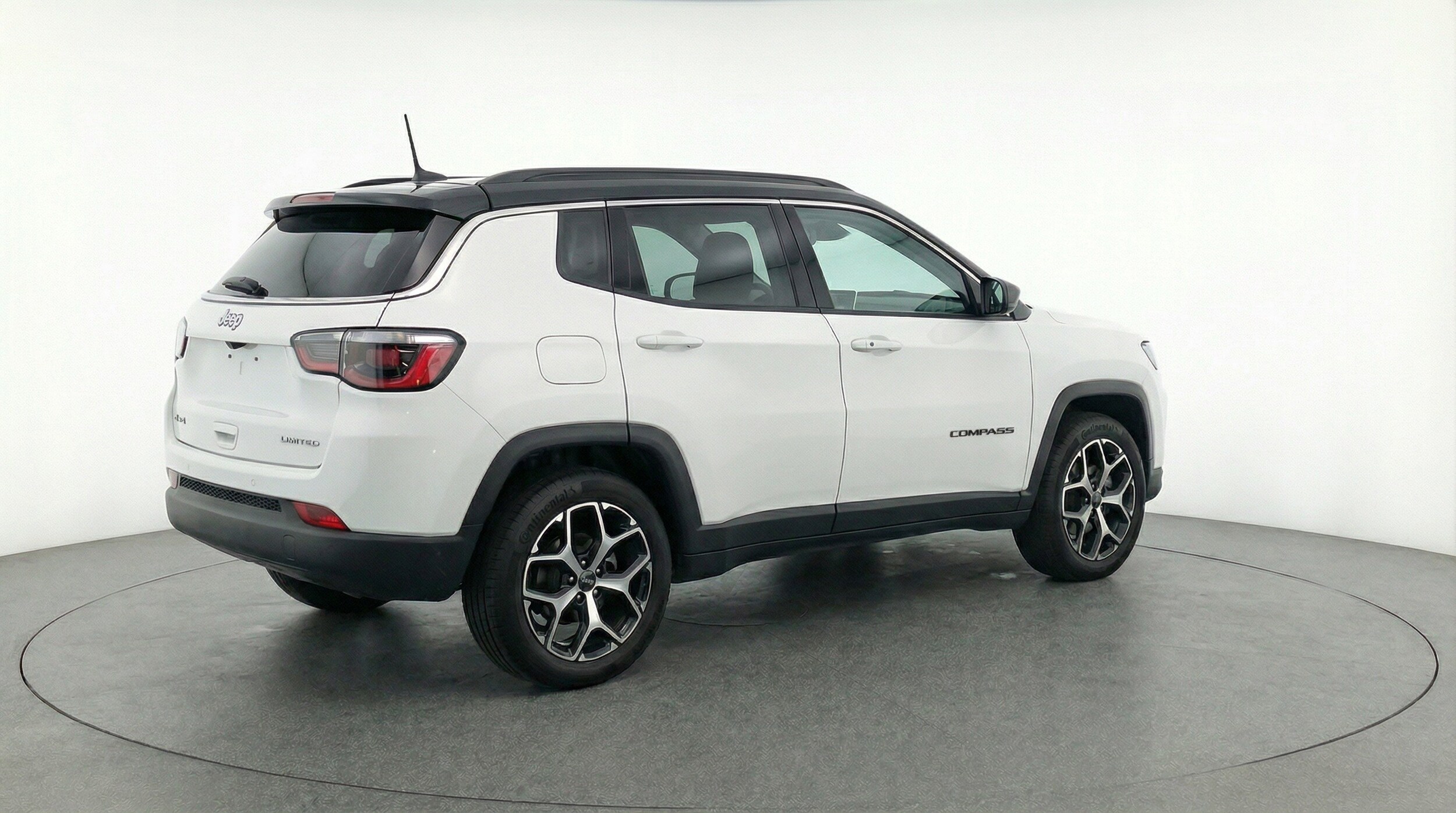 Thumbnail: 2025 Jeep Compass - 9