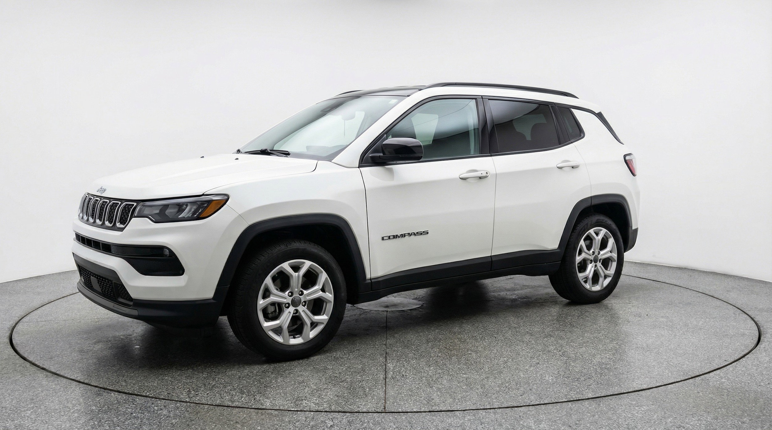 Thumbnail: 2025 Jeep Compass - 3
