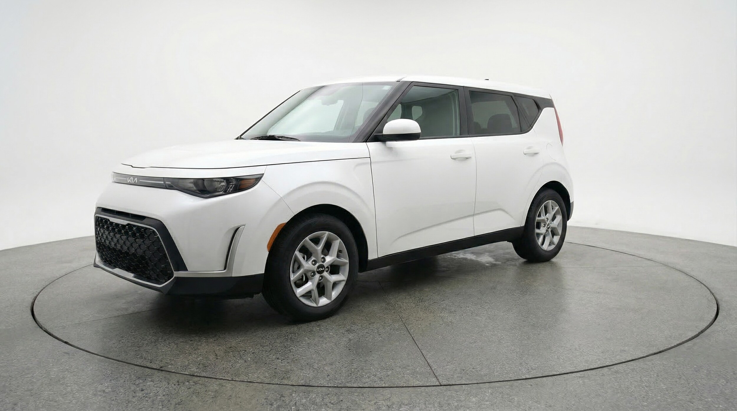 Thumbnail: 2025 Kia Soul - 3