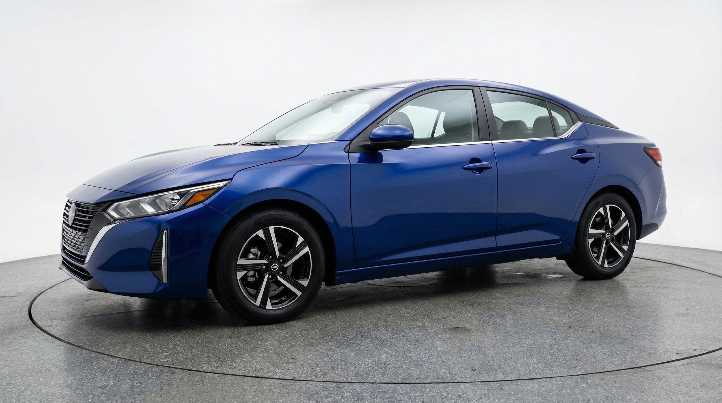 Thumbnail: 2025 Nissan Sentra - 3