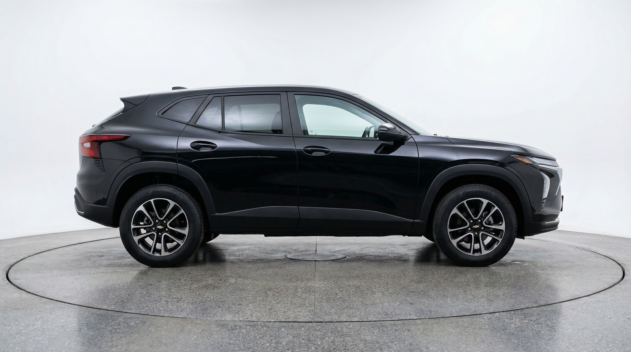 Thumbnail: 2025 Chevrolet TrailBlazer - 8