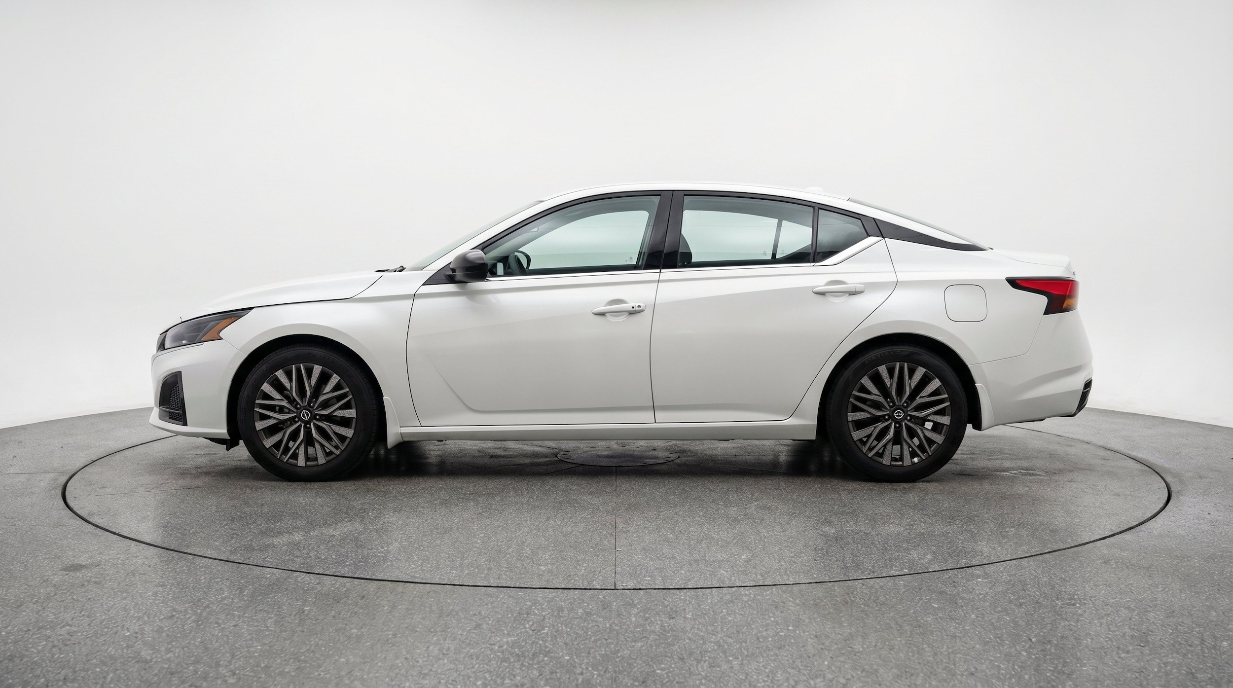 Thumbnail: 2026 Nissan Altima - 5