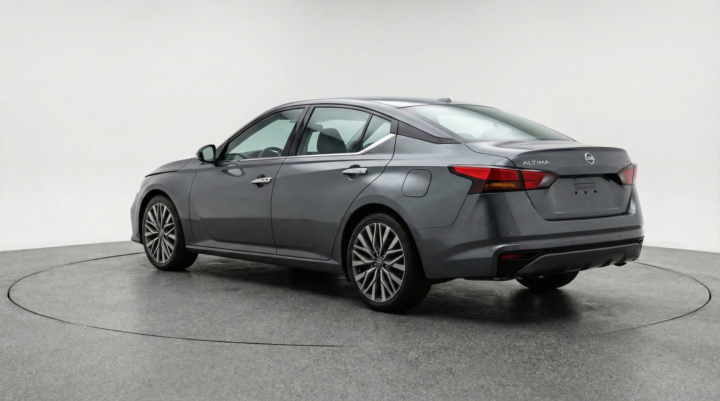 Thumbnail: 2025 Nissan Altima - 6