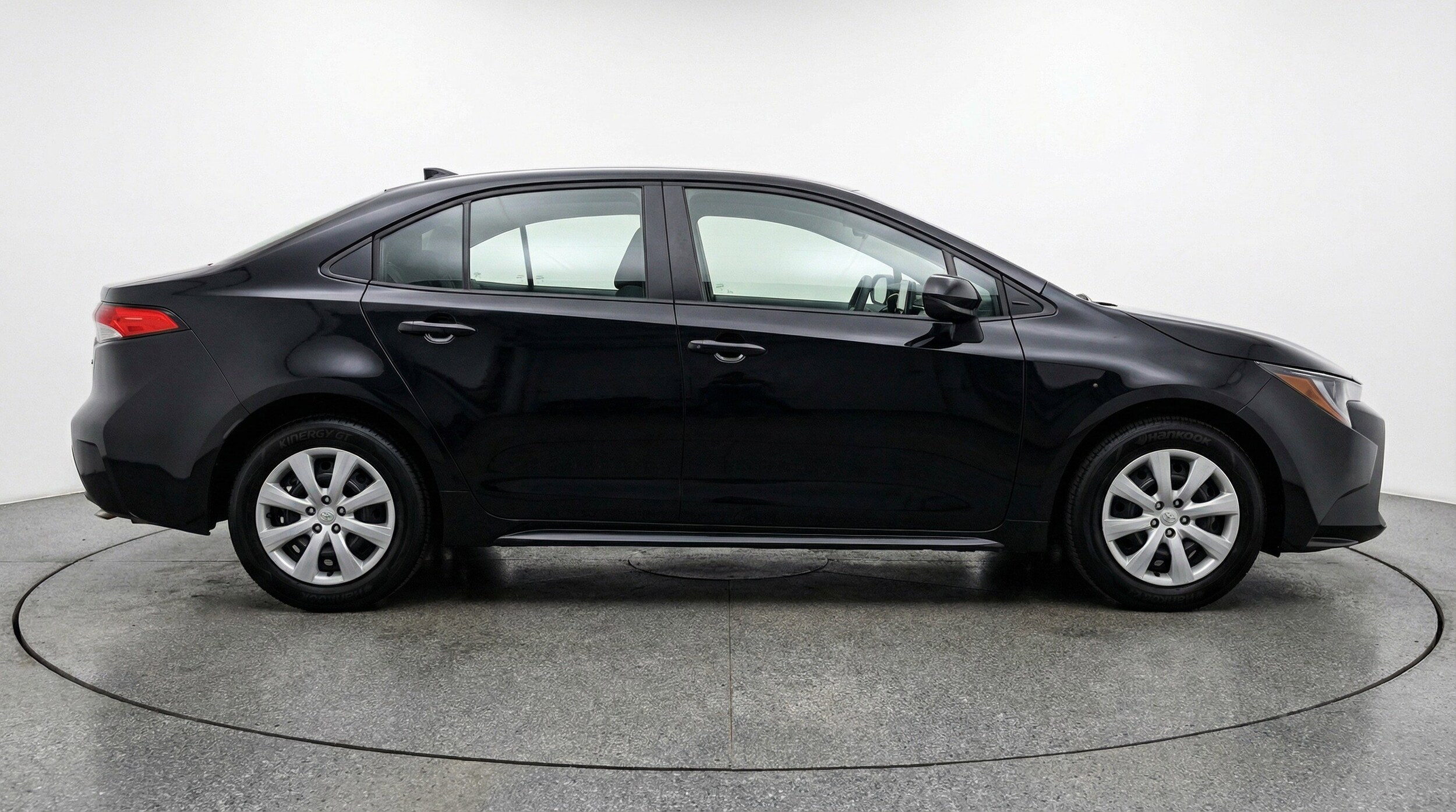 Thumbnail: 2025 Toyota Corolla - 11