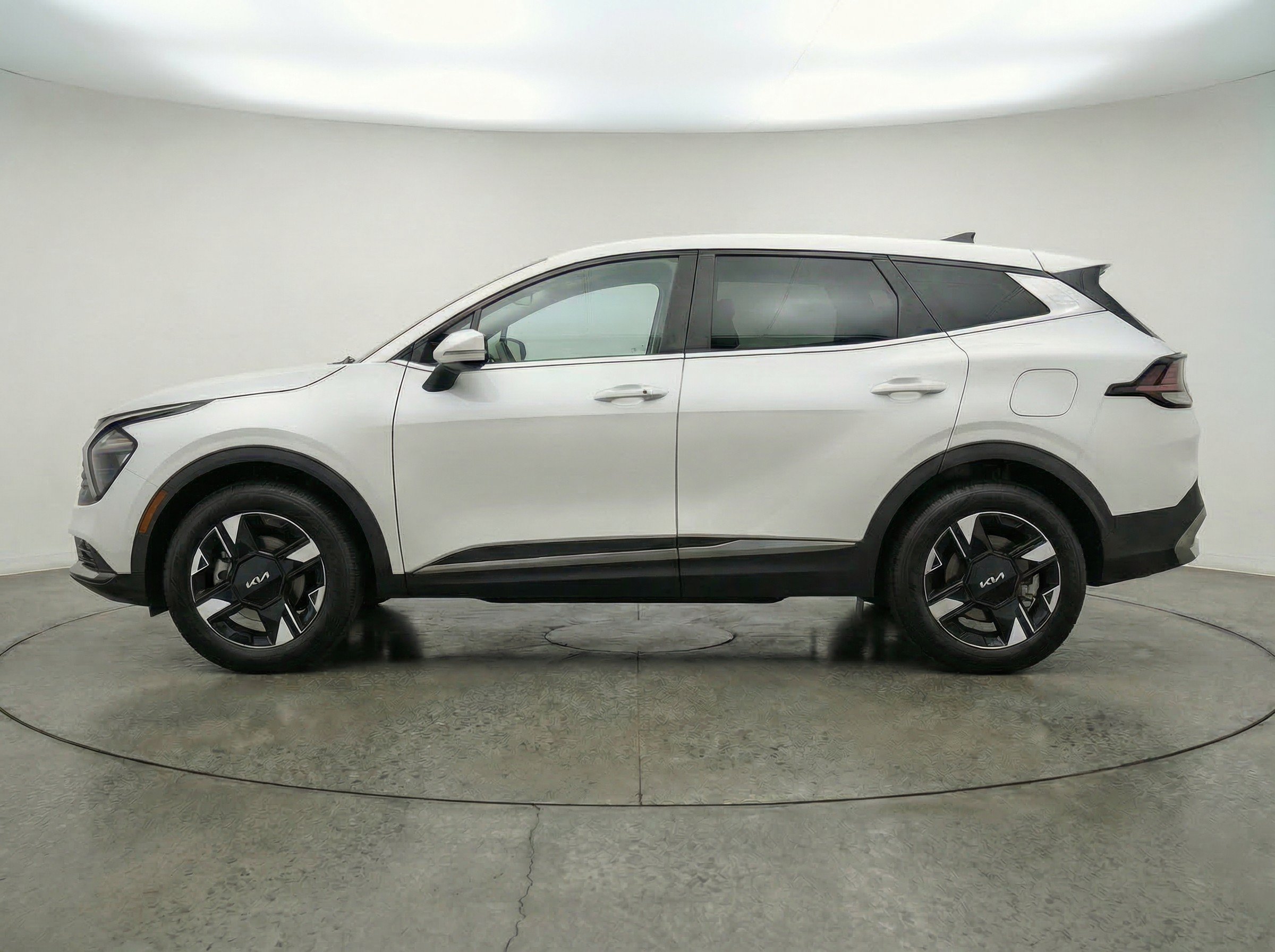 Thumbnail: 2026 Kia Sportage - 5