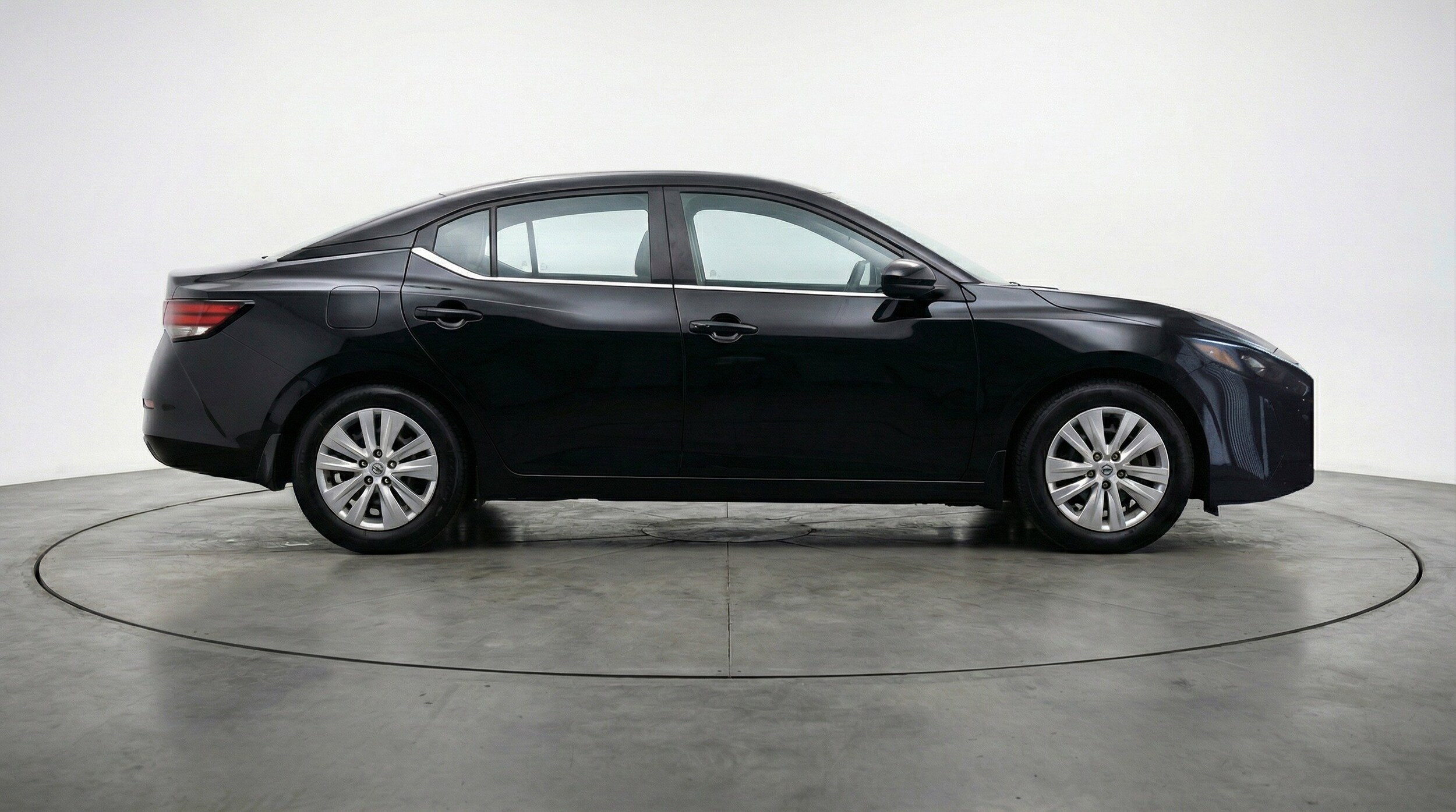 Thumbnail: 2025 Nissan Sentra - 11