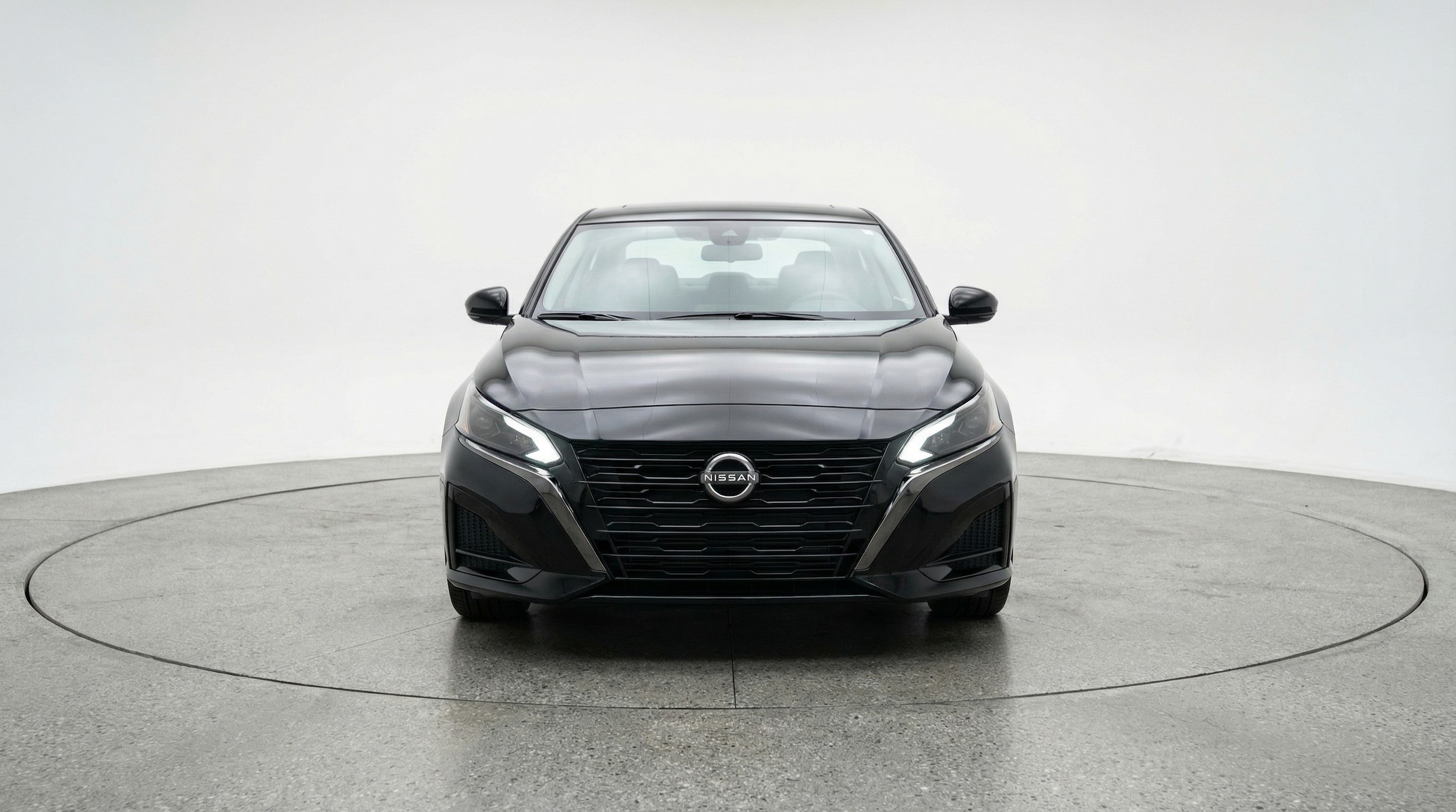 Thumbnail: 2025 Nissan Altima - 2