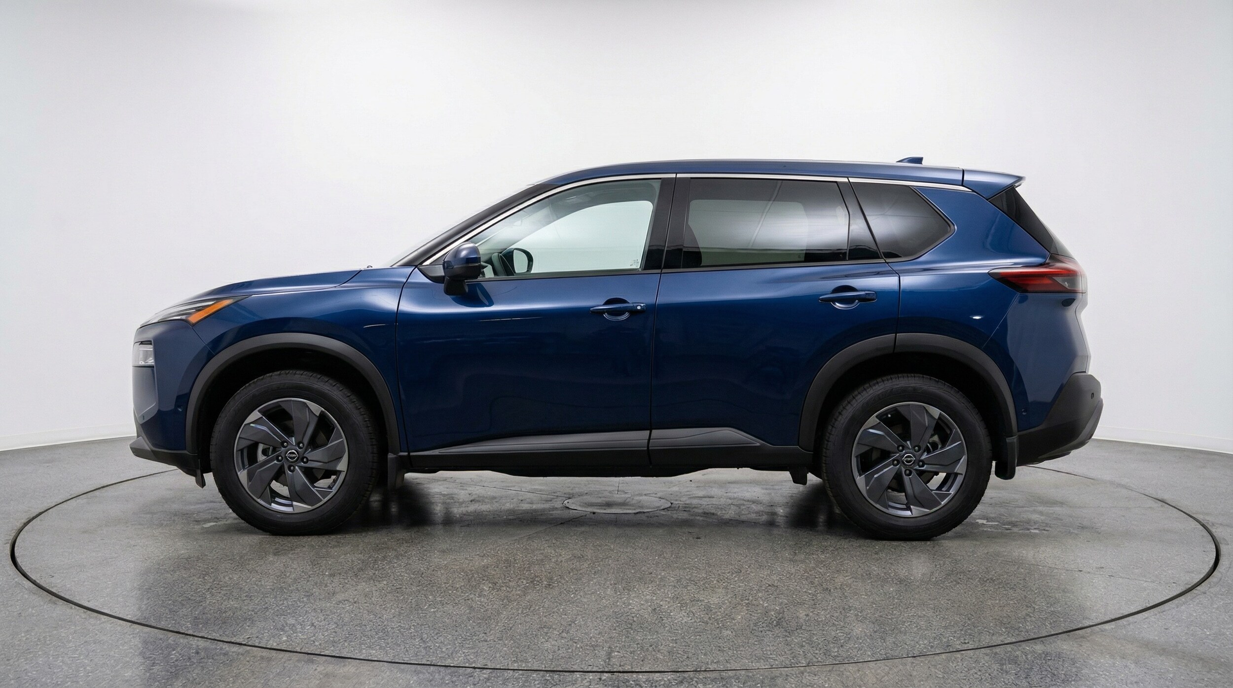 Thumbnail: 2025 Nissan Rogue - 4