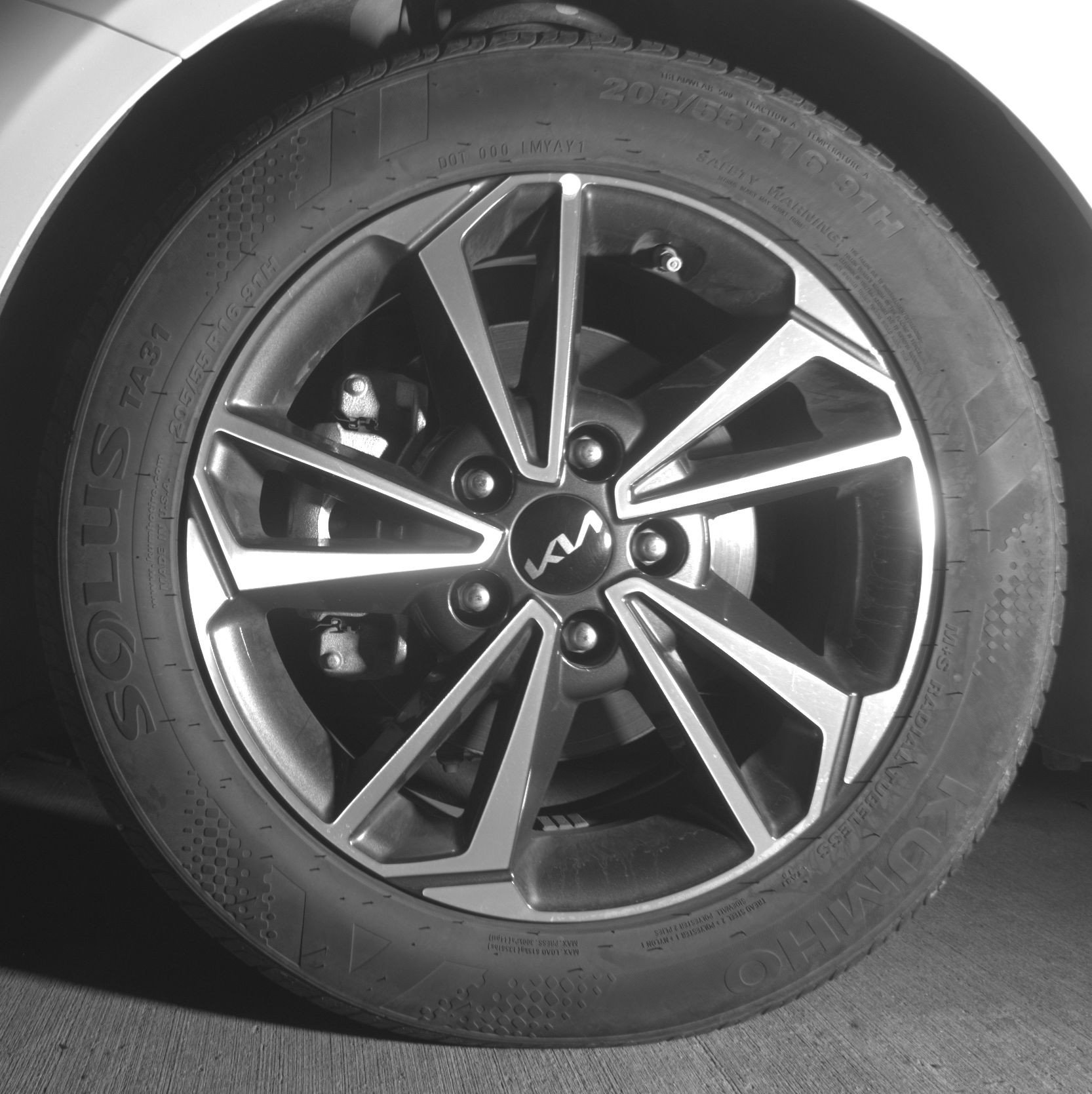 Thumbnail: 2024 Kia Forte - 12