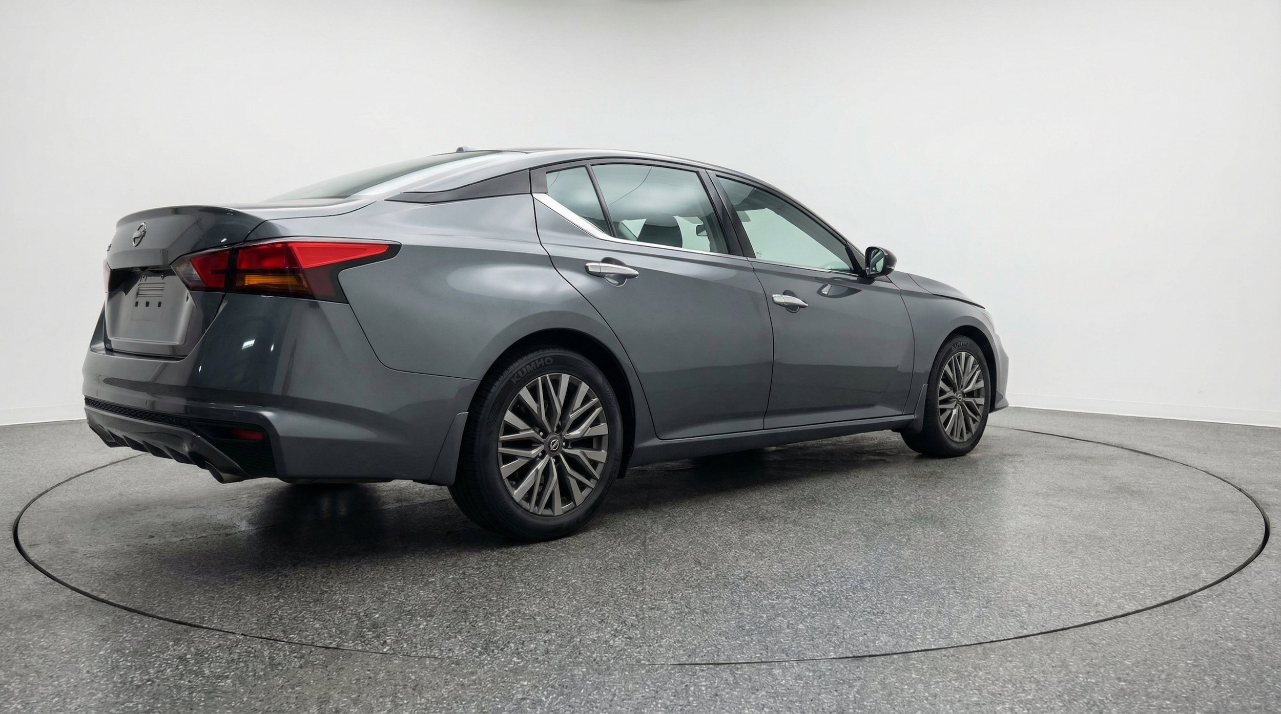 Thumbnail: 2025 Nissan Altima - 9