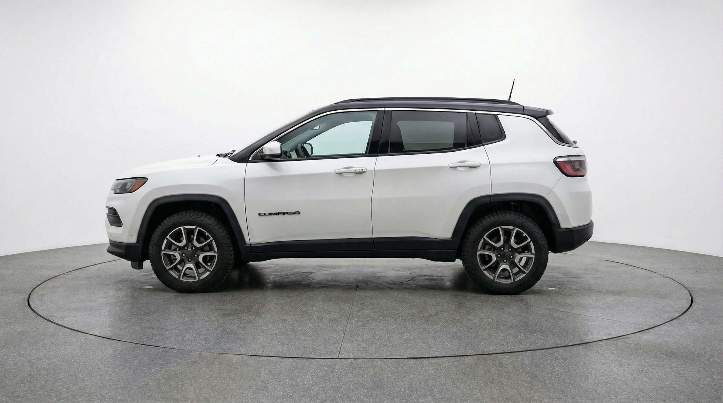 Thumbnail: 2025 Jeep Compass - 4