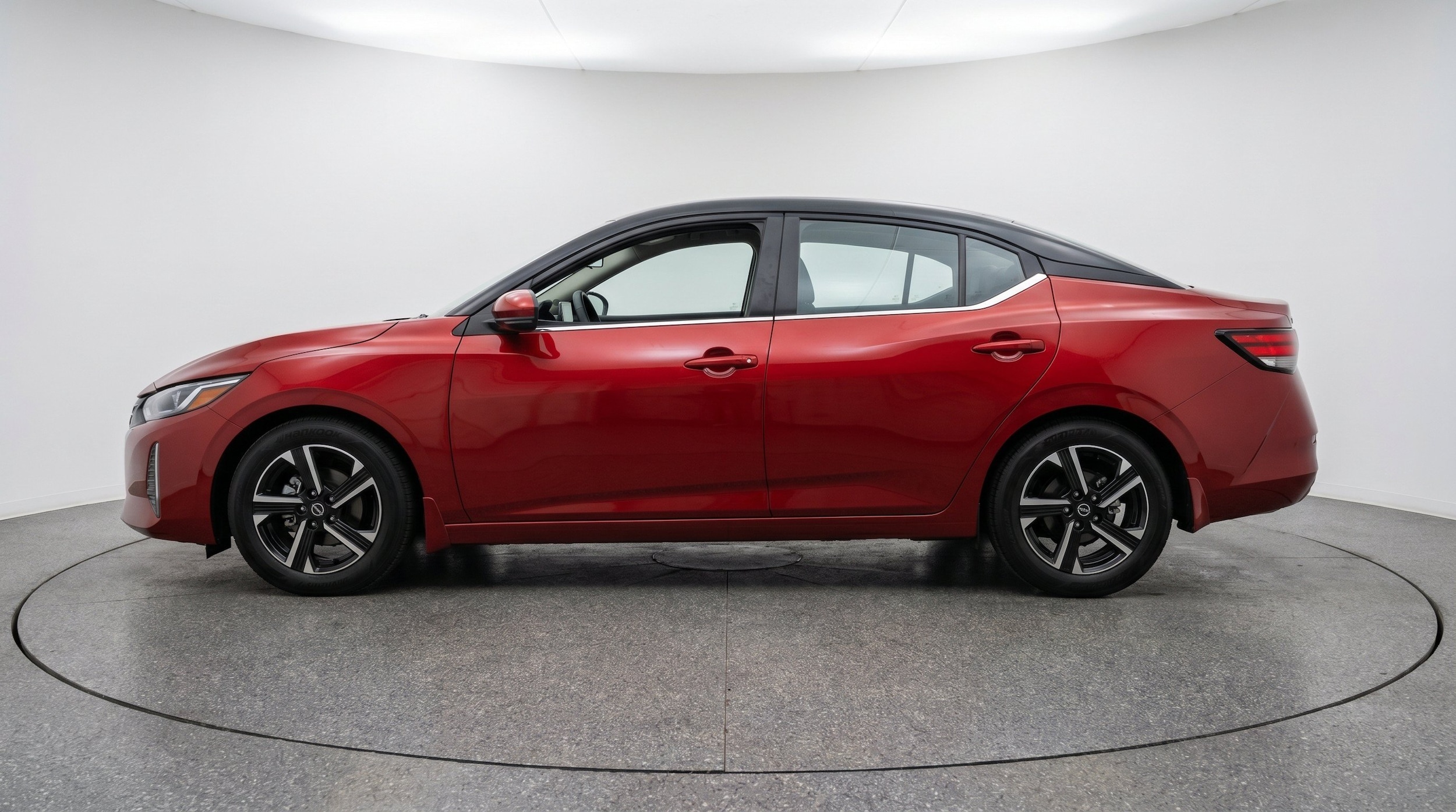 Thumbnail: 2025 Nissan Sentra - 5