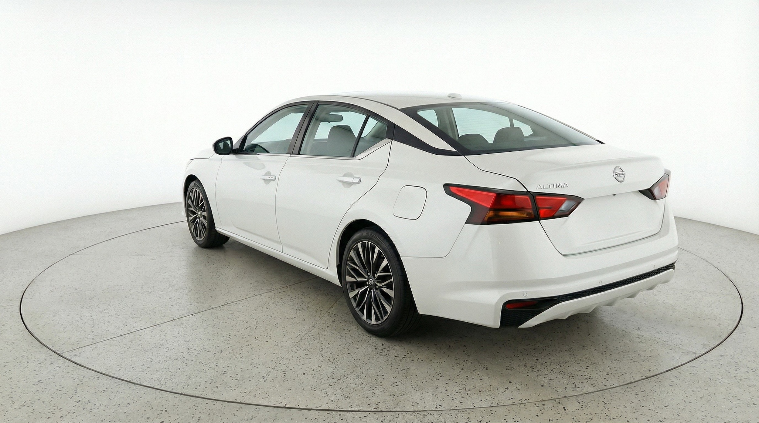 Thumbnail: 2025 Nissan Altima - 6