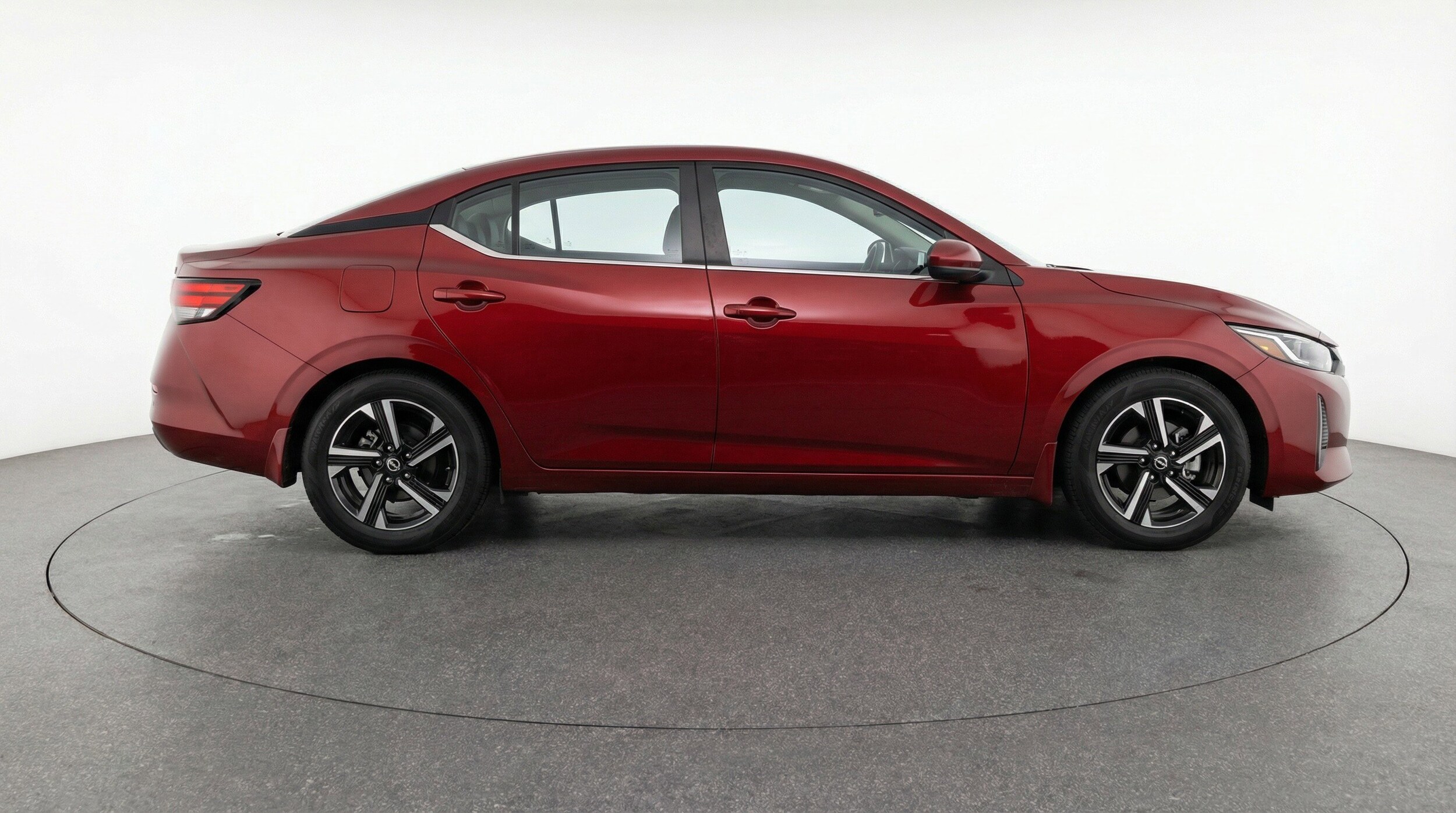 Thumbnail: 2025 Nissan Sentra - 11