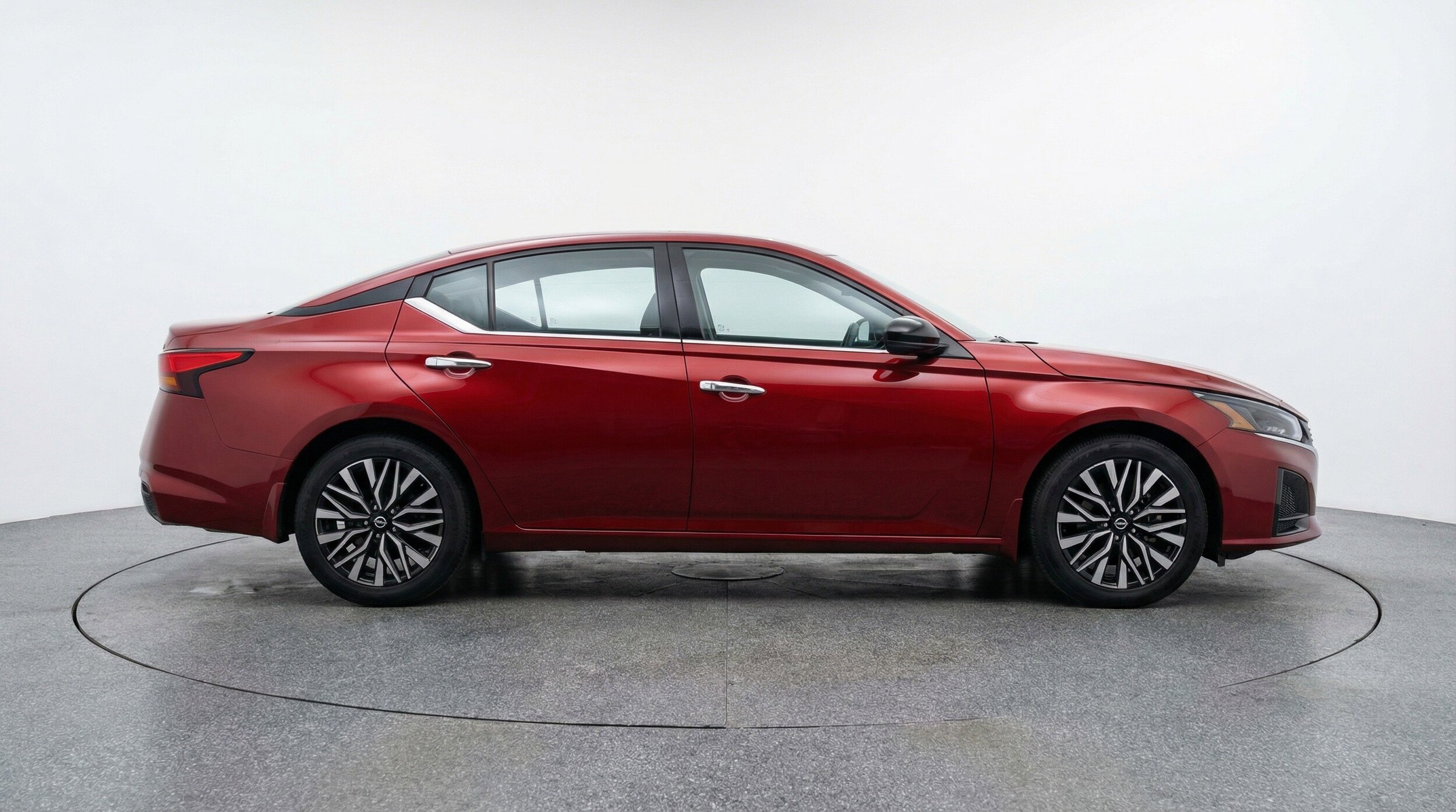 Thumbnail: 2025 Nissan Altima - 11