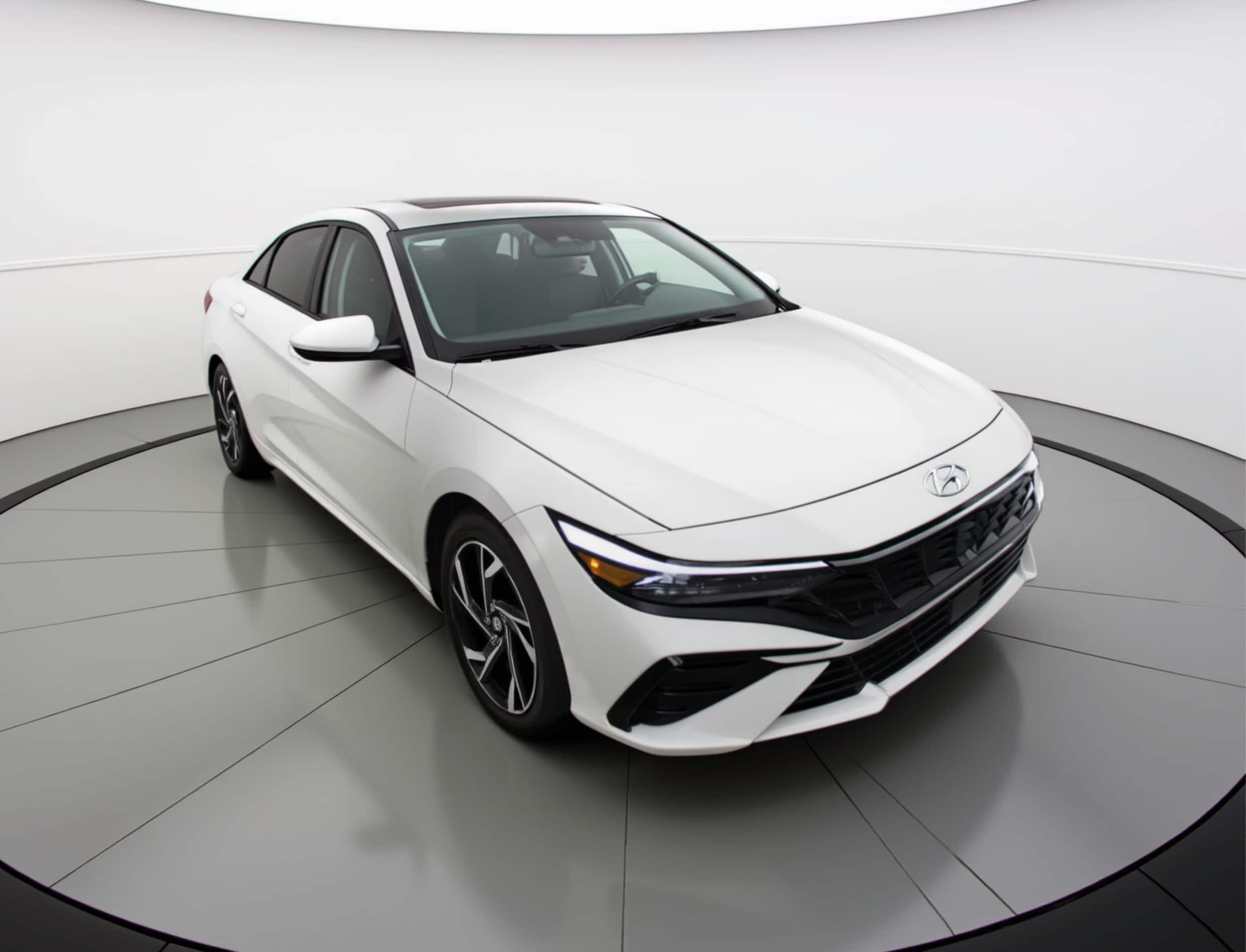 Thumbnail: 2025 Hyundai Elantra - 1