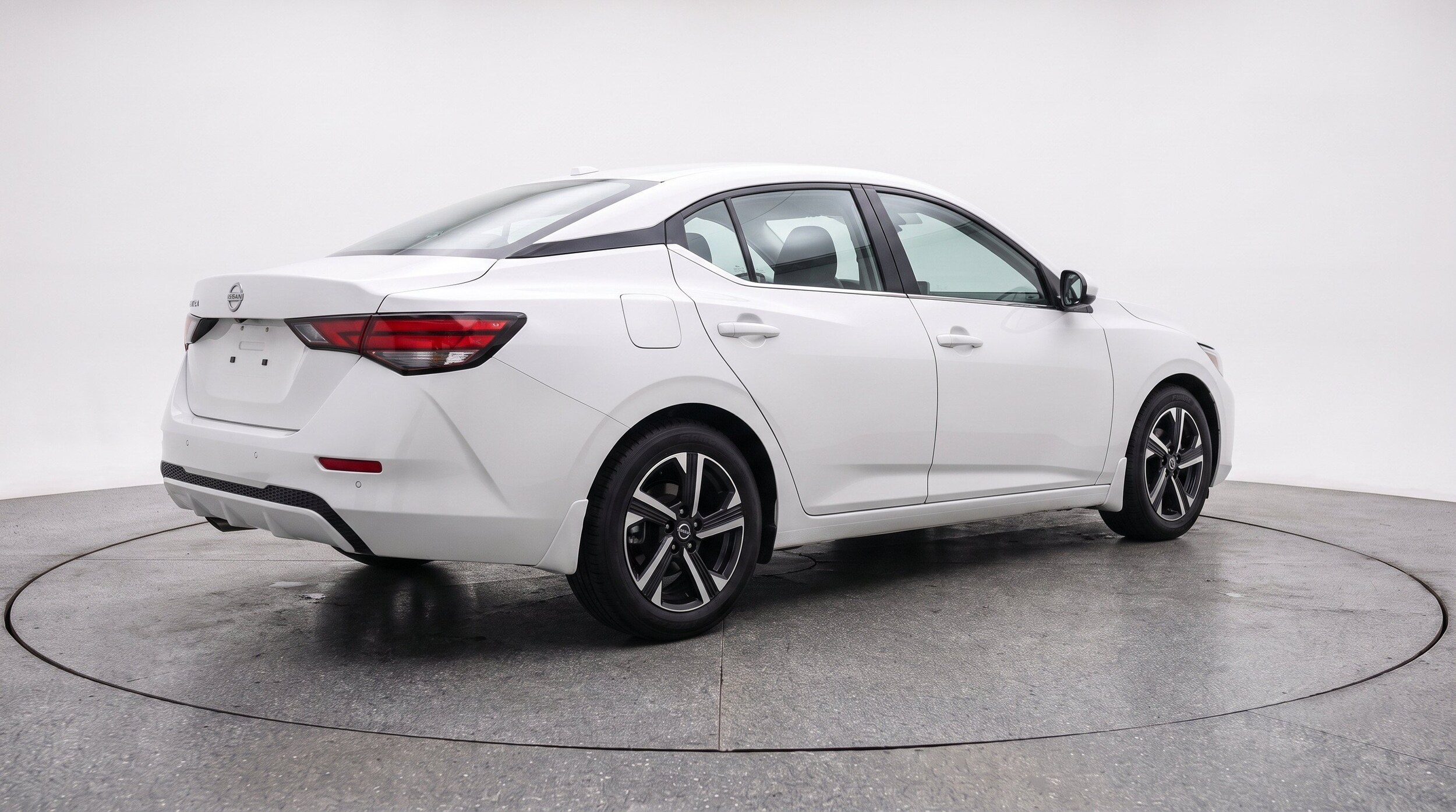 Thumbnail: 2025 Nissan Sentra - 9