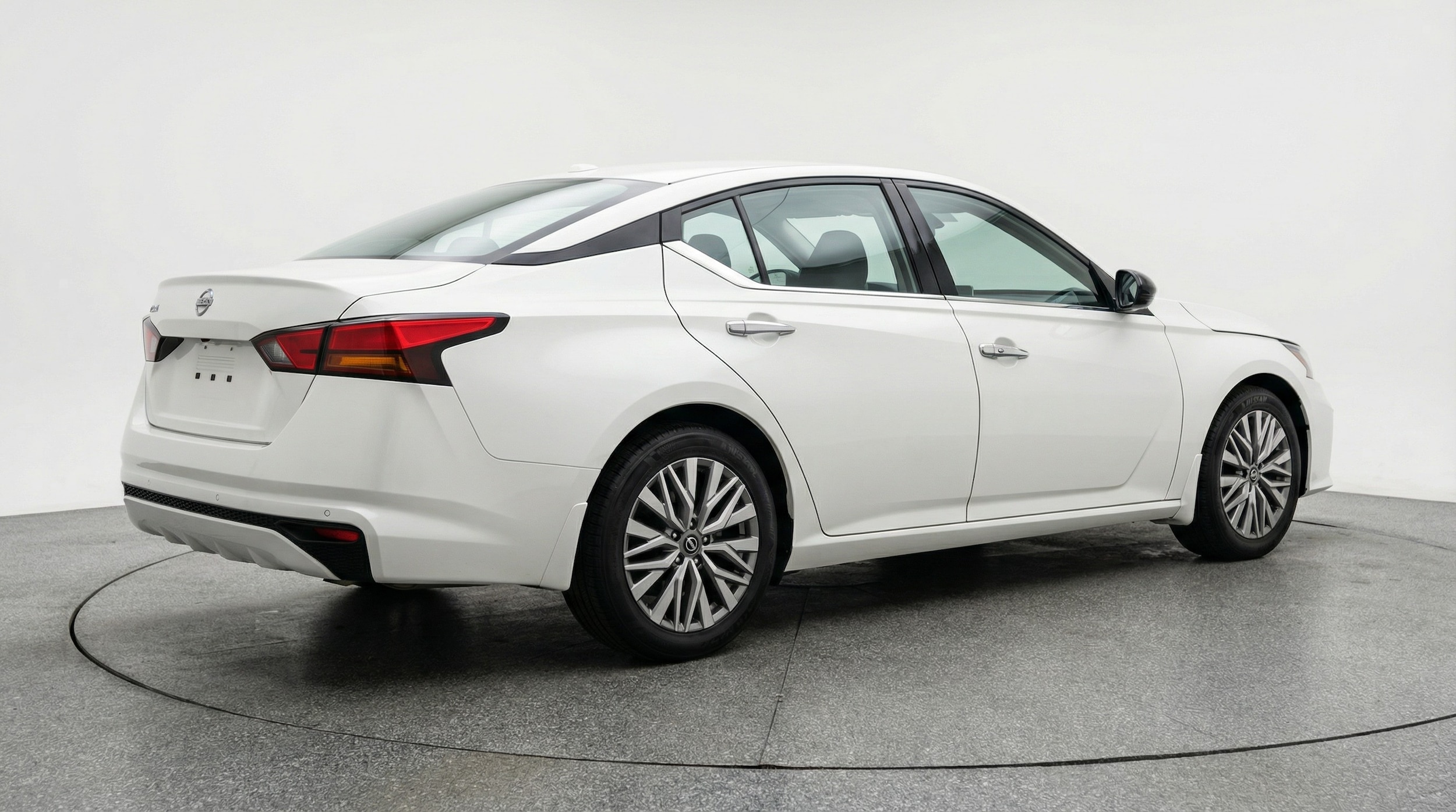 Thumbnail: 2025 Nissan Altima - 7